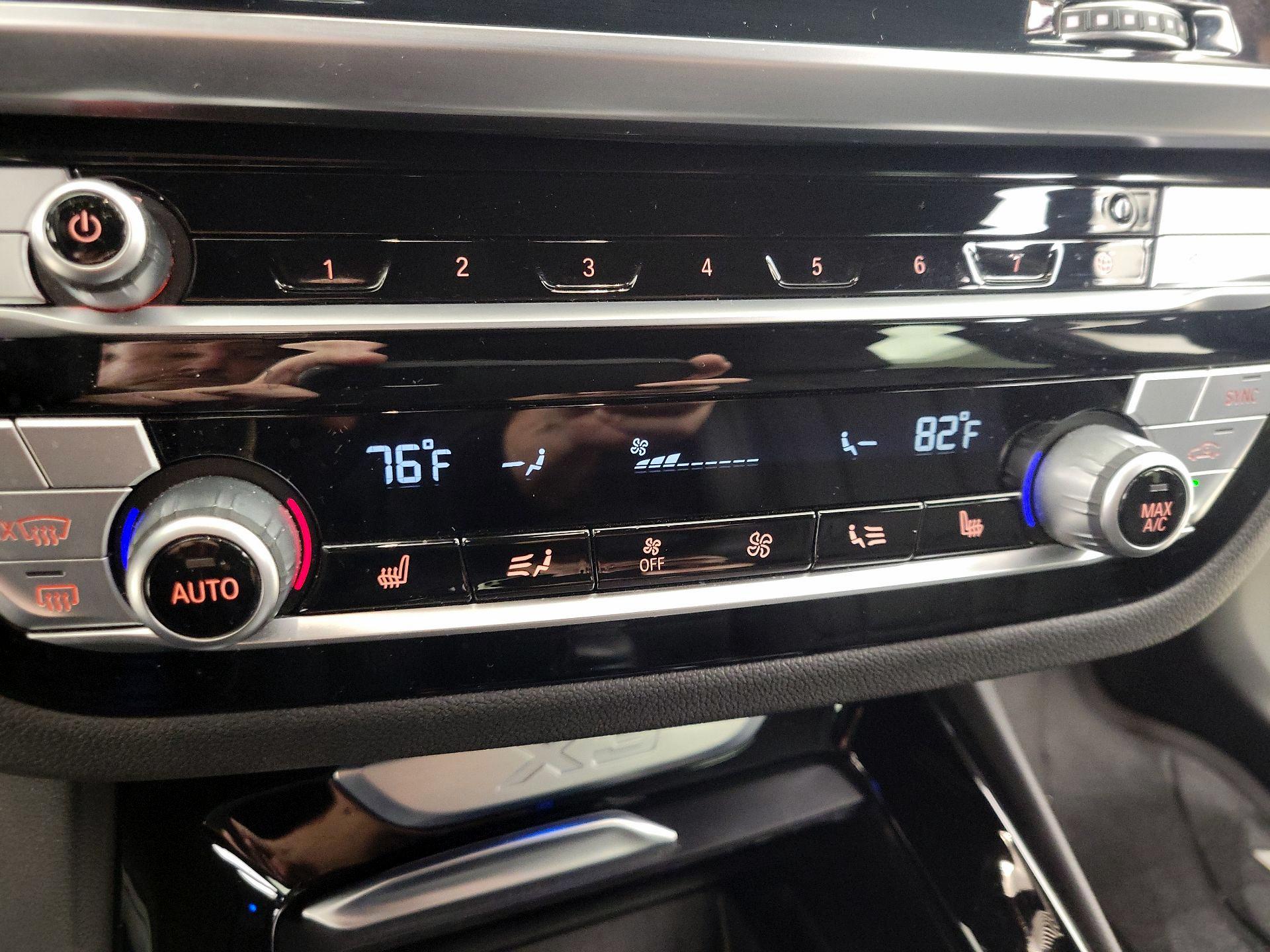 Thumbnail: 2021 BMW X3 - 17