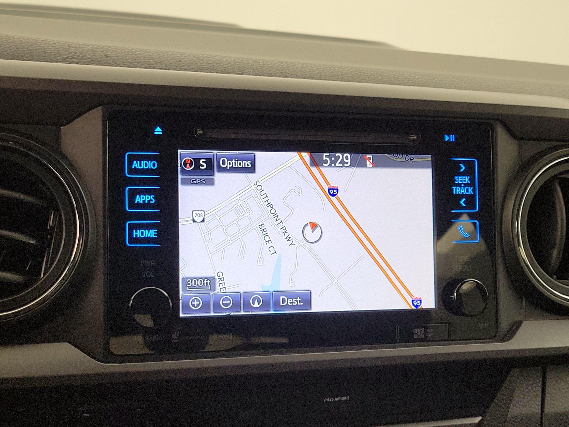 Thumbnail: 2019 Toyota Tacoma - 14