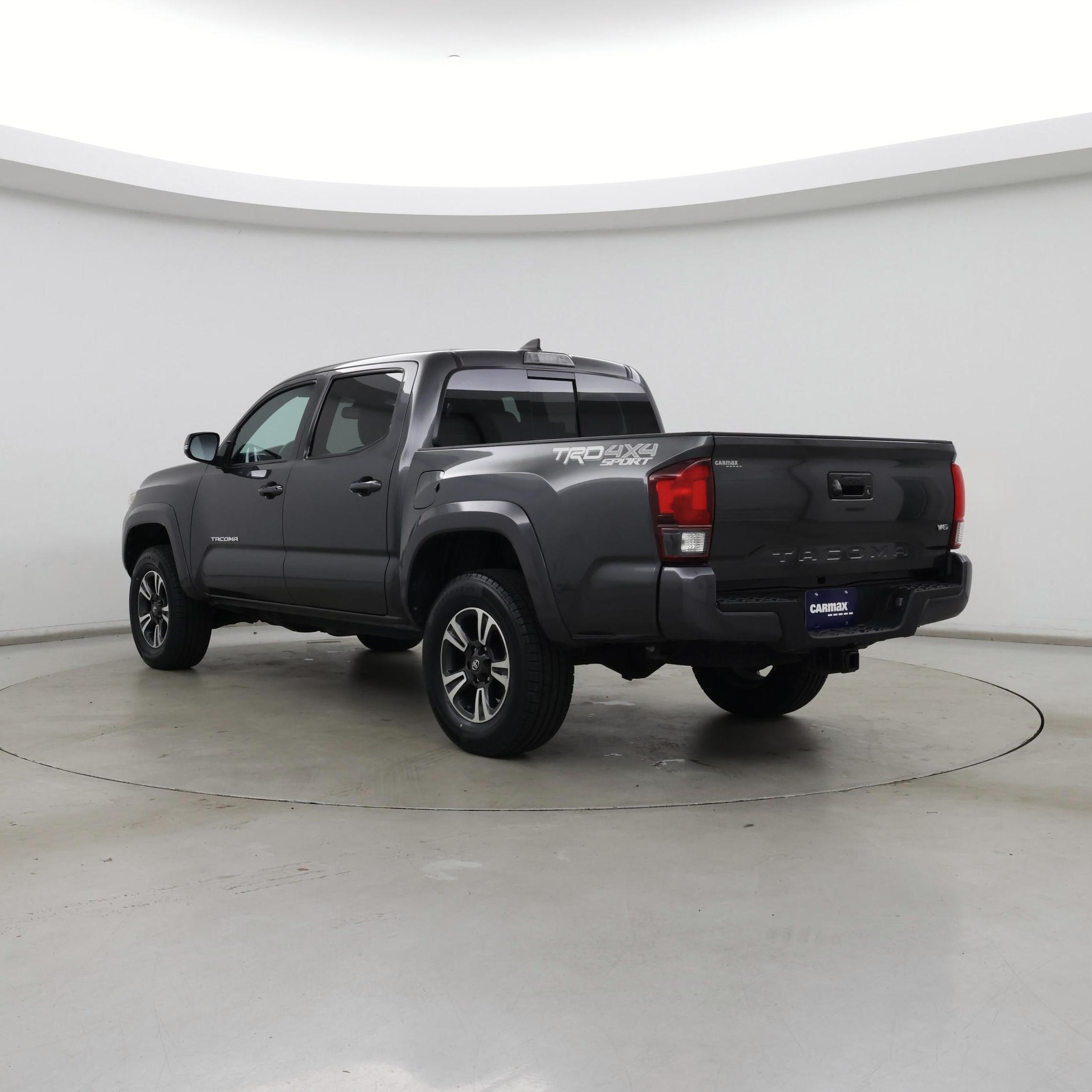 Thumbnail: 2019 Toyota Tacoma - 2