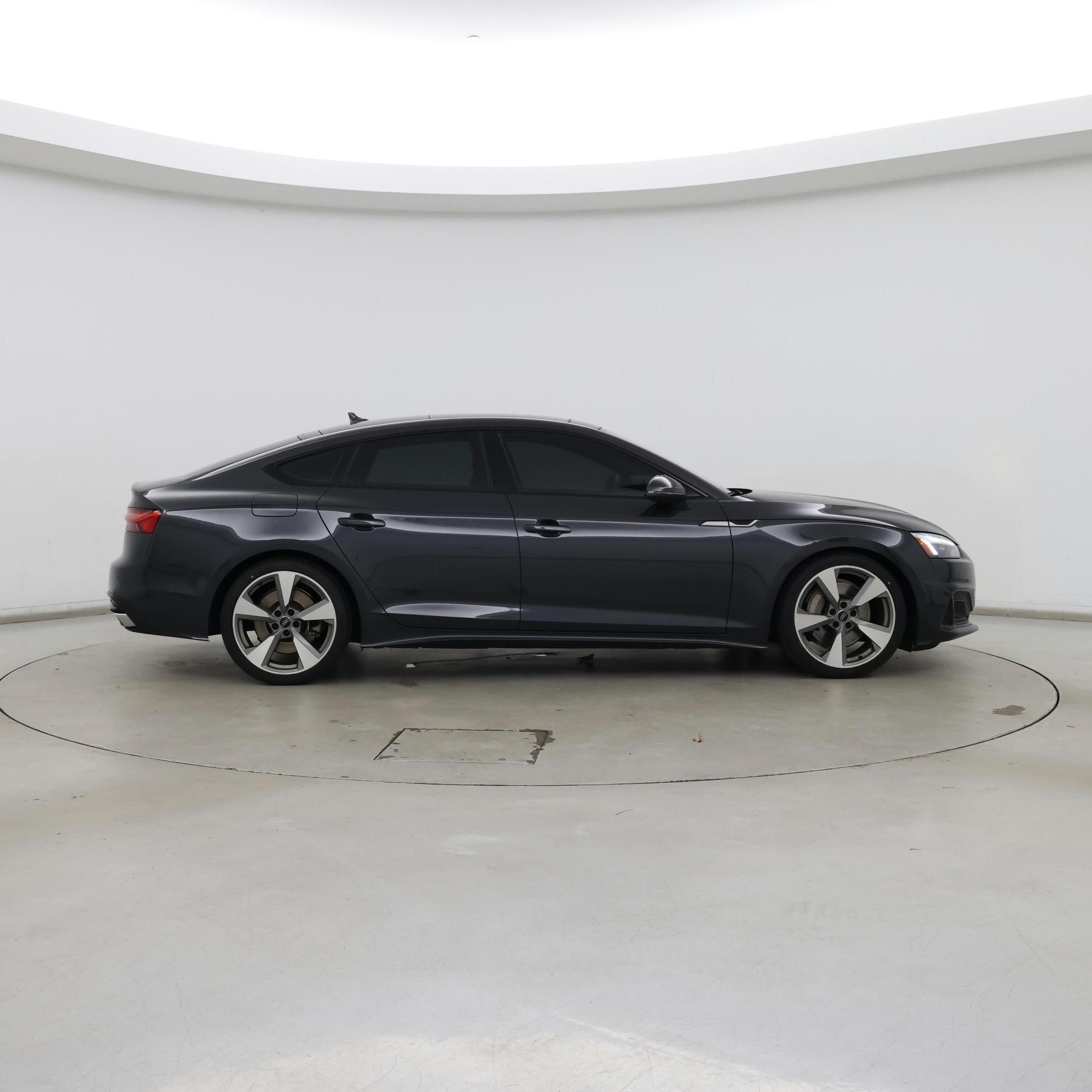 Thumbnail: 2020 Audi A5 - 7