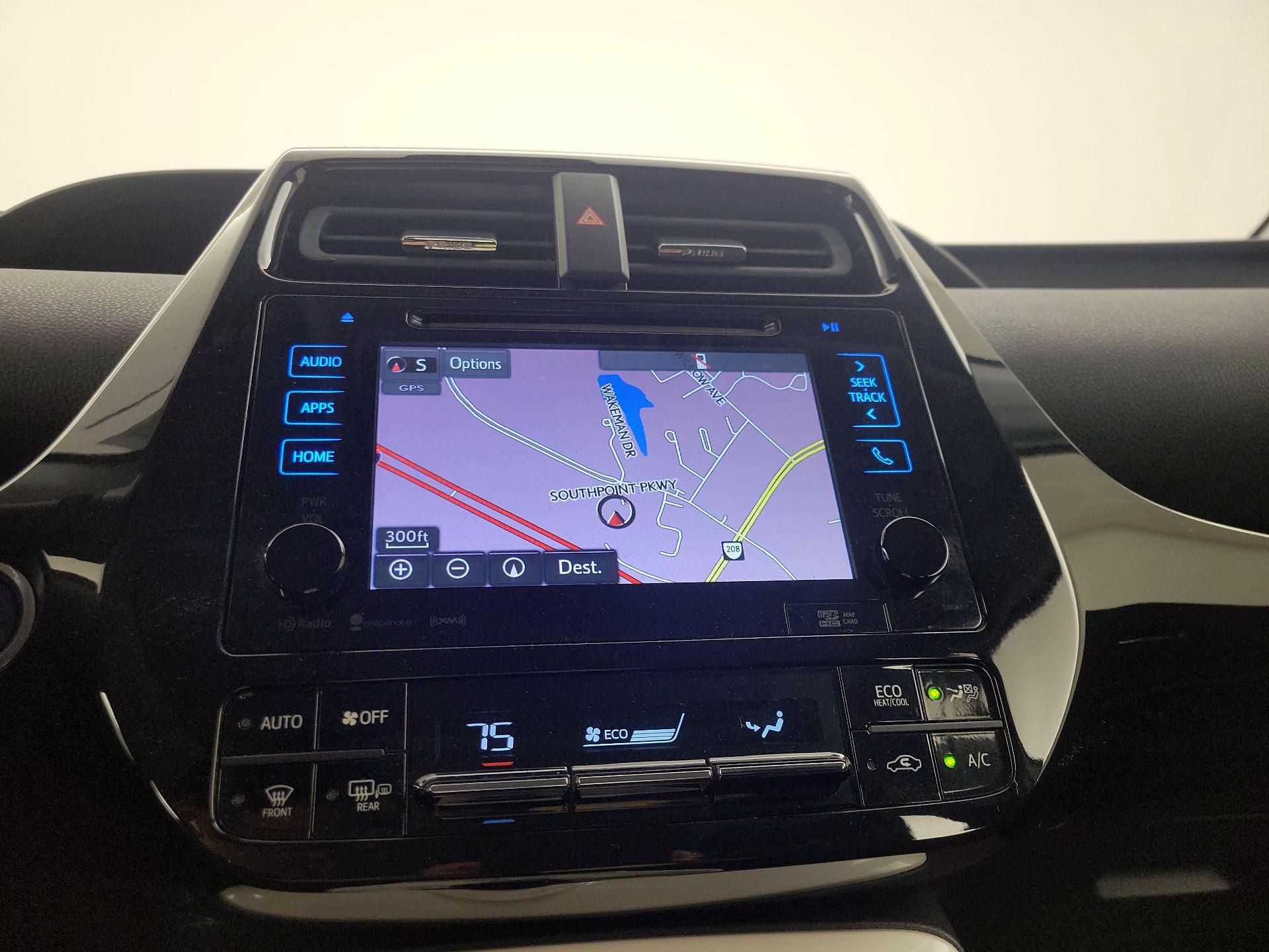 Thumbnail: 2016 Toyota Prius - 14