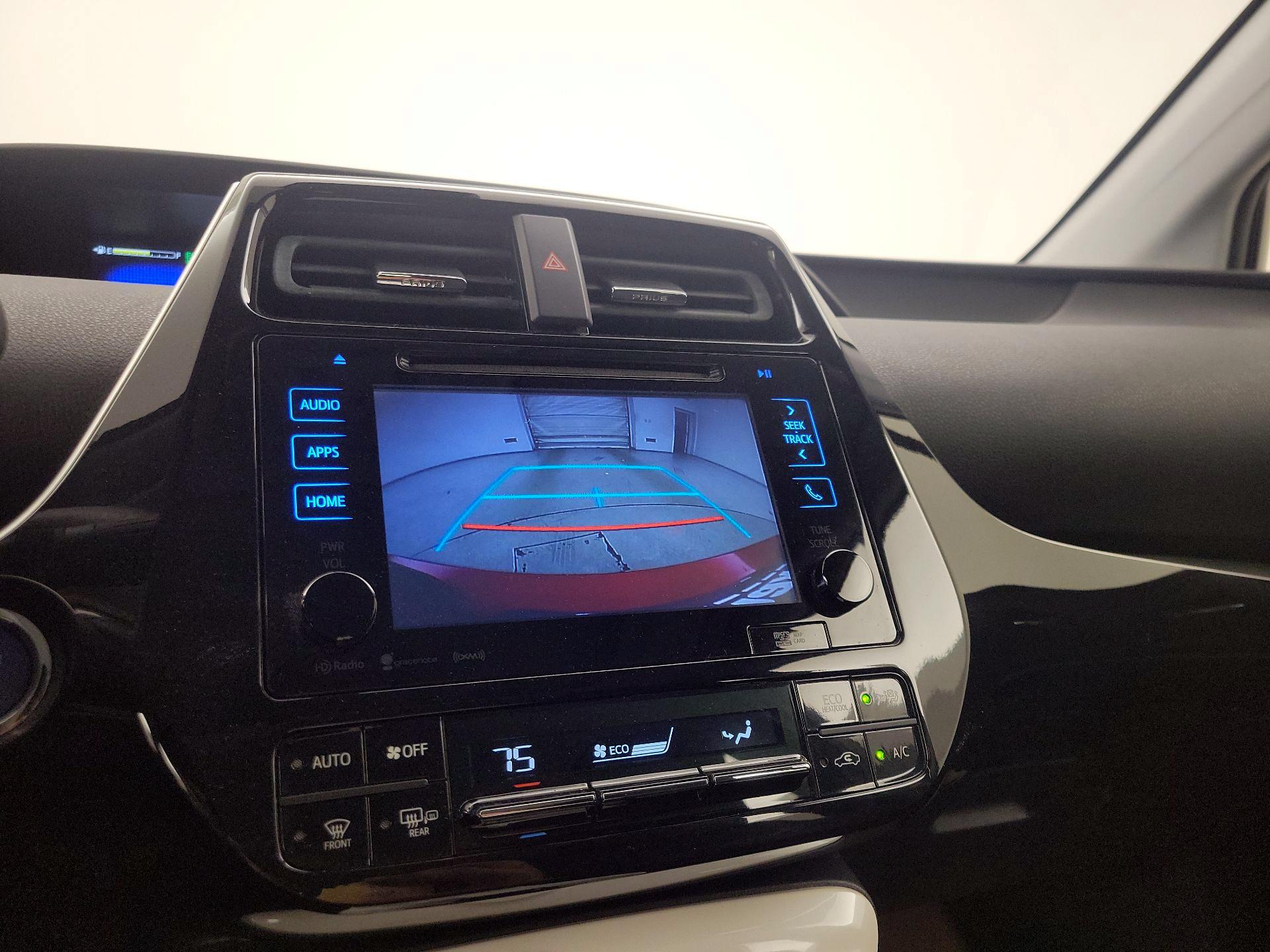 Thumbnail: 2016 Toyota Prius - 15