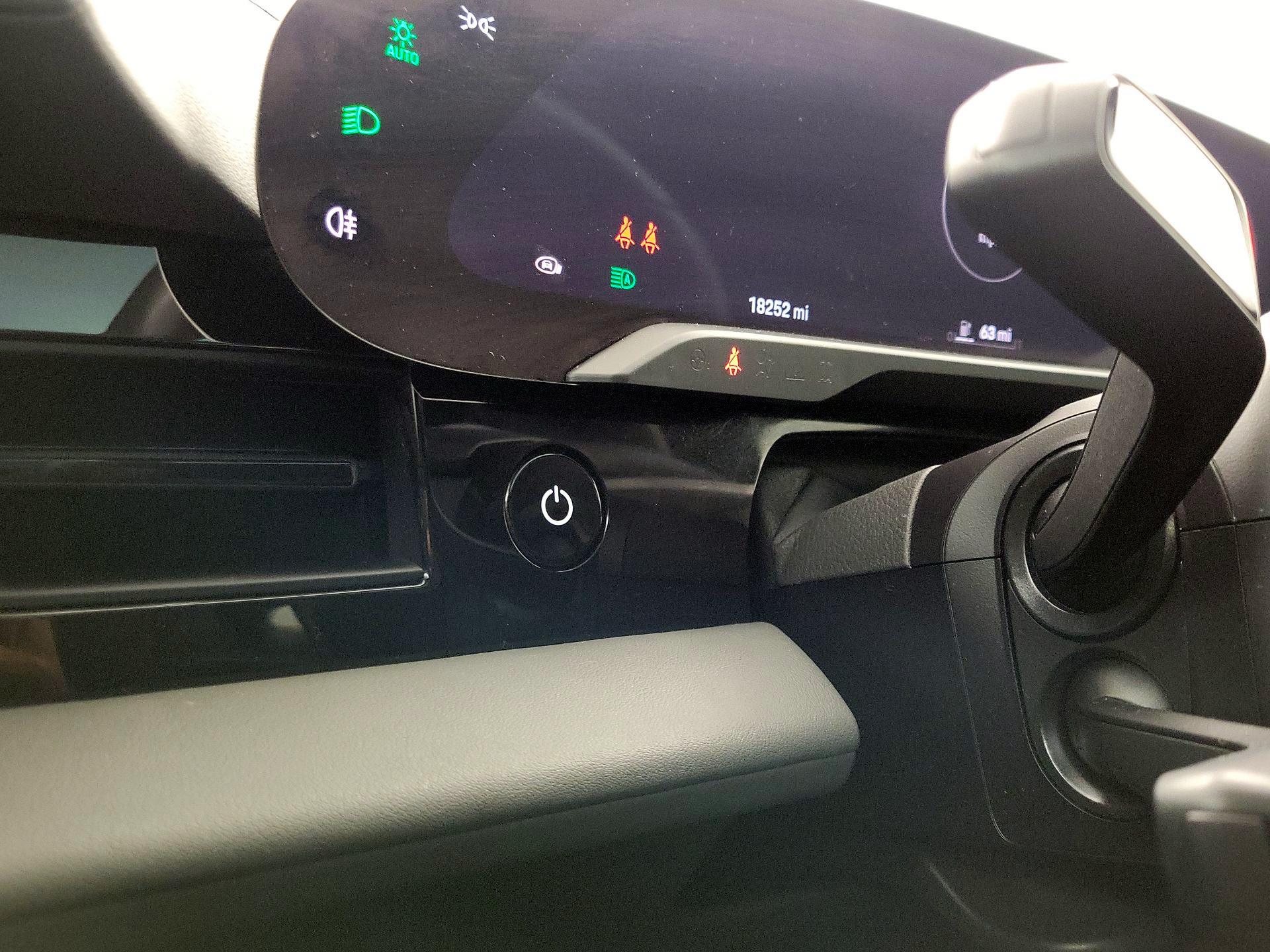 Thumbnail: 2023 Porsche Taycan - 13