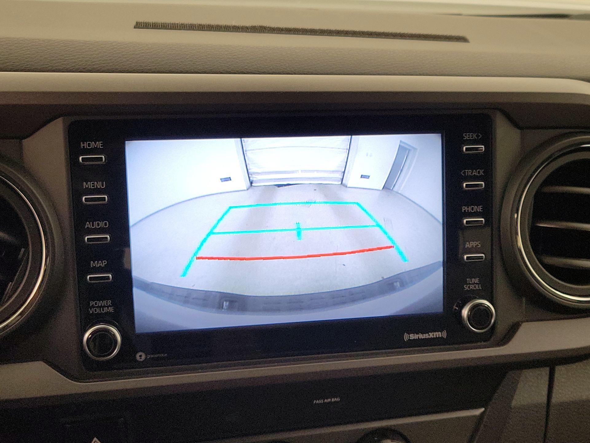 Thumbnail: 2020 Toyota Tacoma - 14