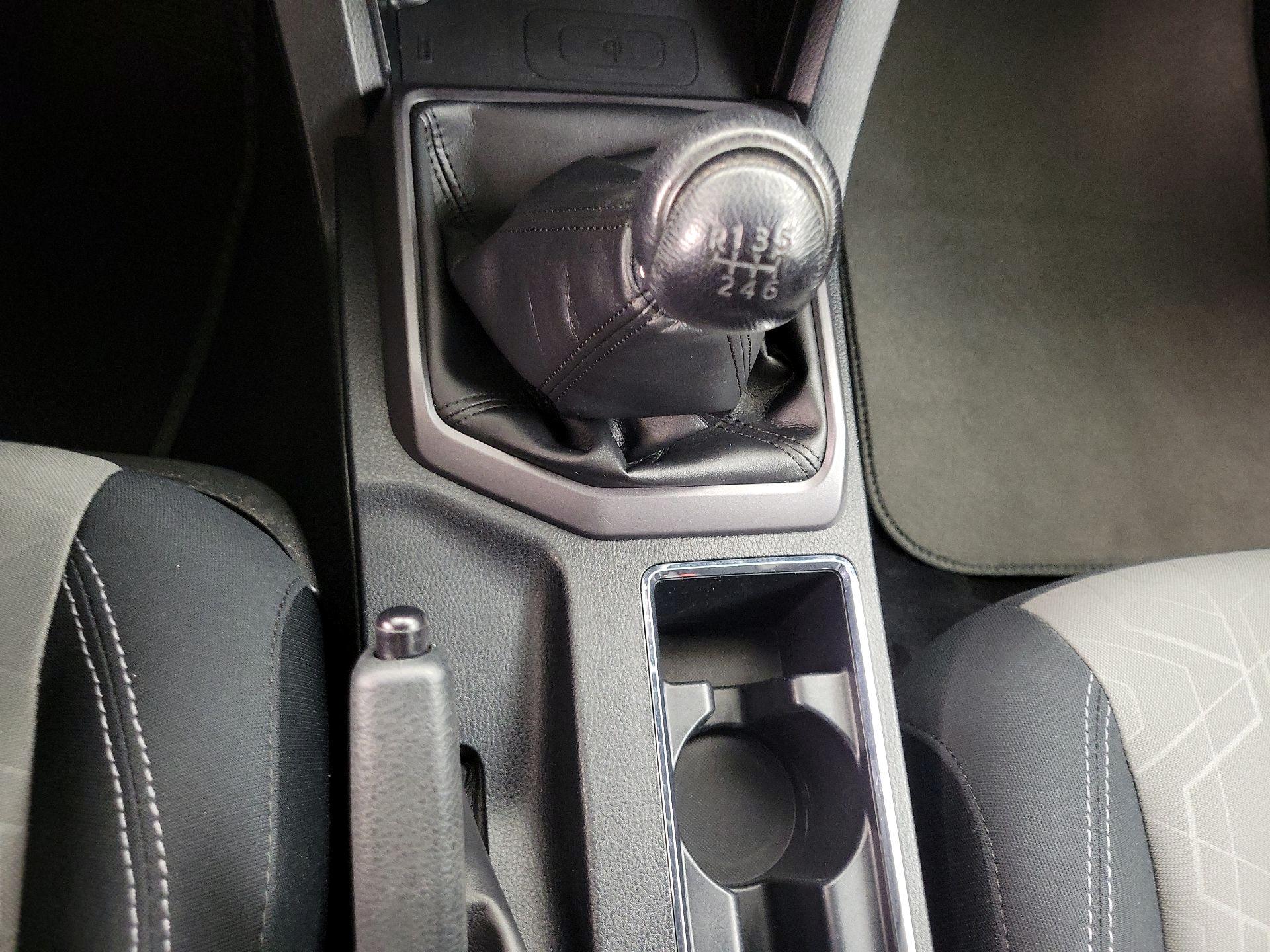 Thumbnail: 2020 Toyota Tacoma - 17