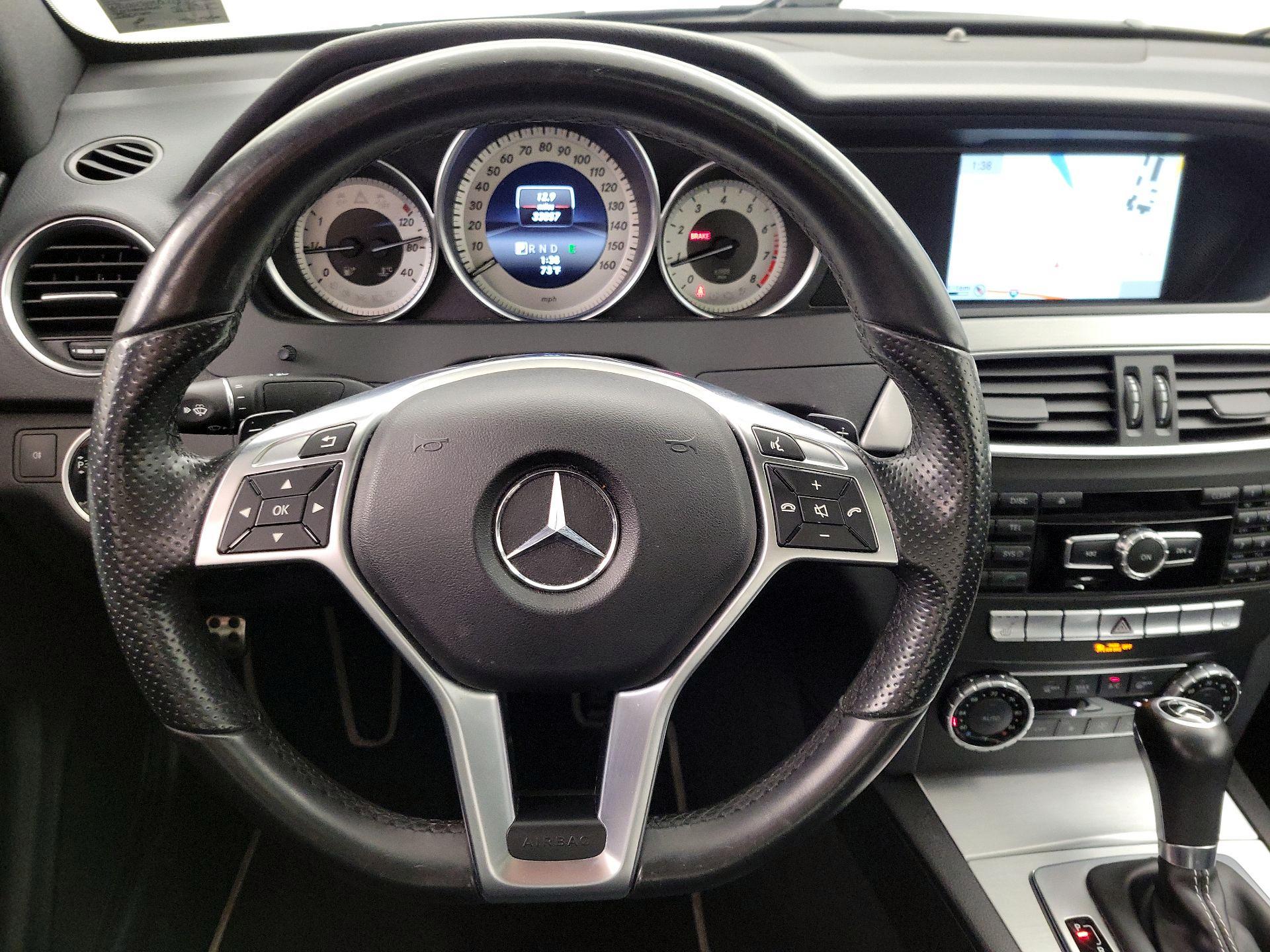 Thumbnail: 2015 Mercedes-Benz C-Class - 10