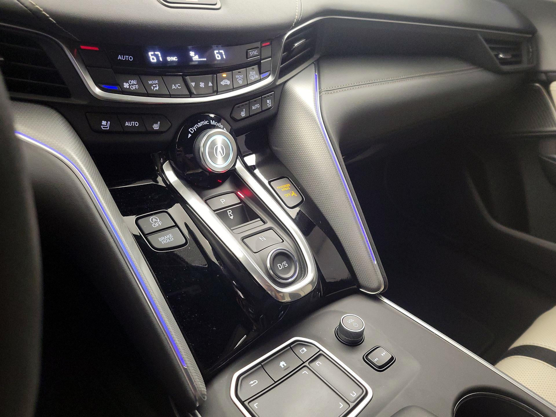 Thumbnail: 2024 Acura TLX - 18