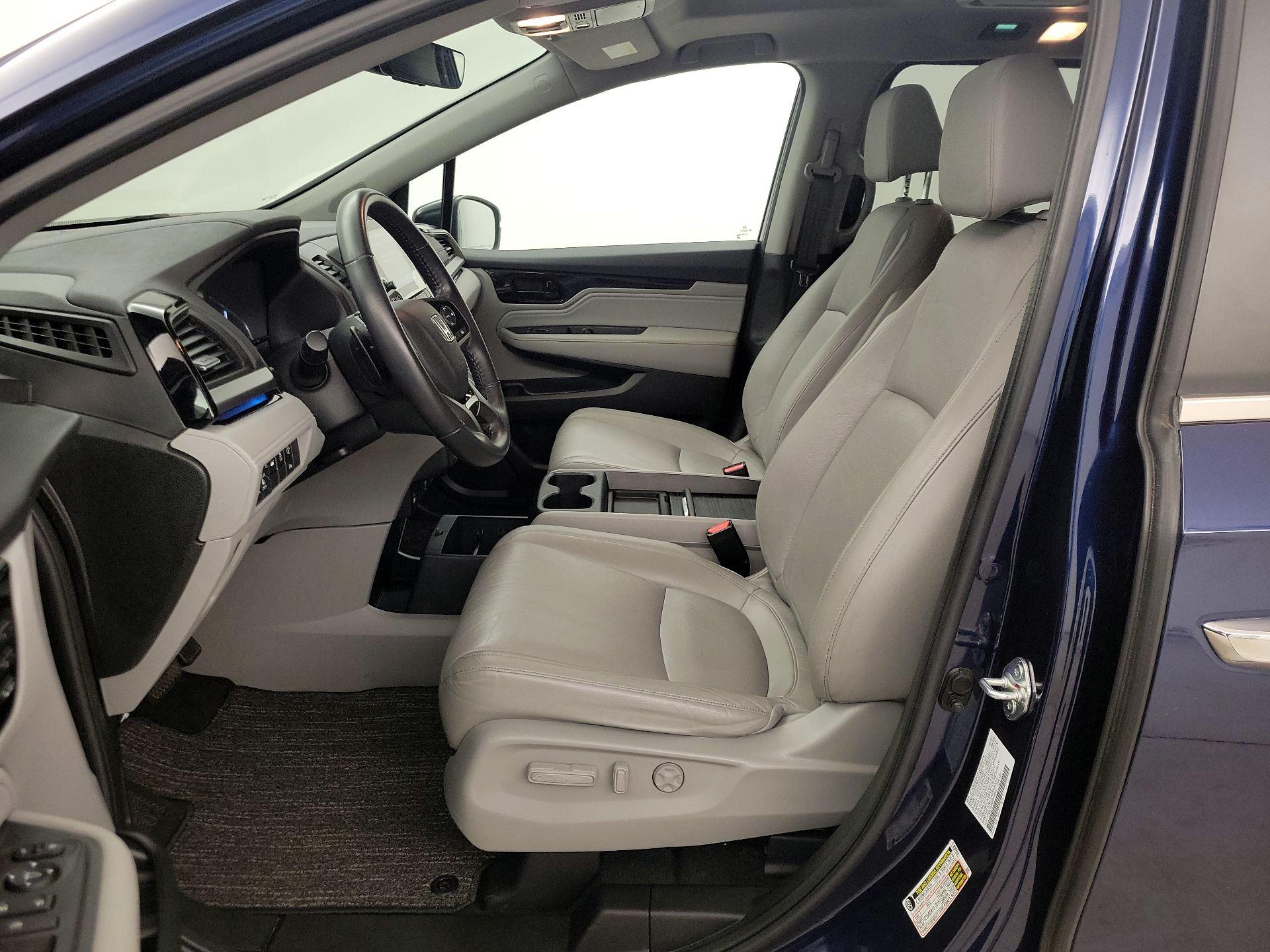 Thumbnail: 2023 Honda Odyssey - 11