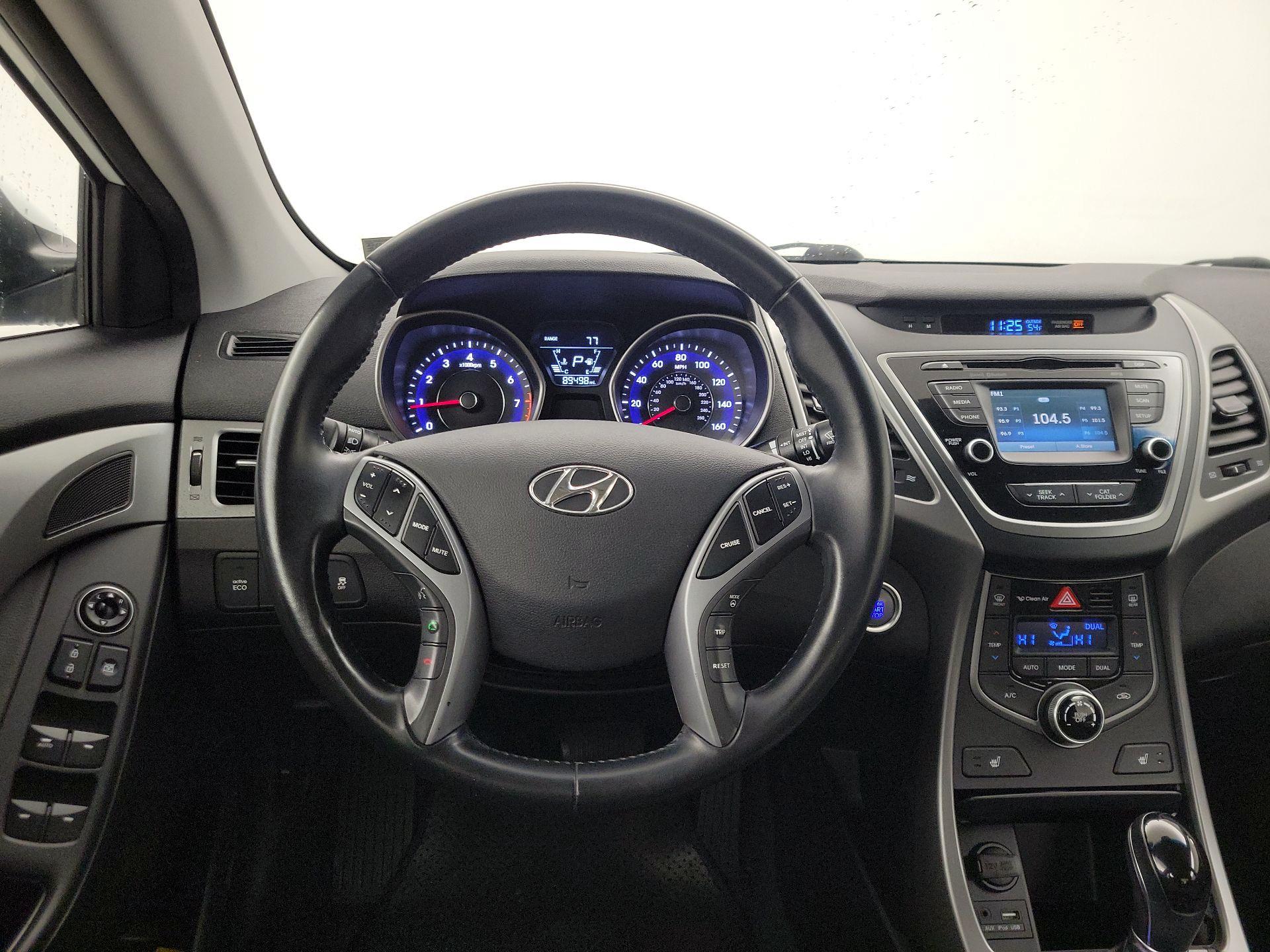 Thumbnail: 2016 Hyundai Elantra - 10