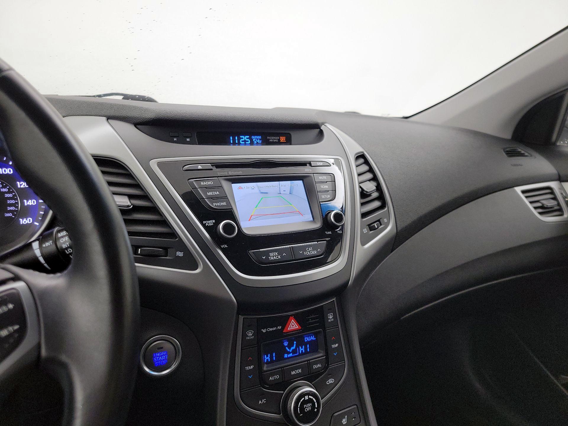 Thumbnail: 2016 Hyundai Elantra - 14