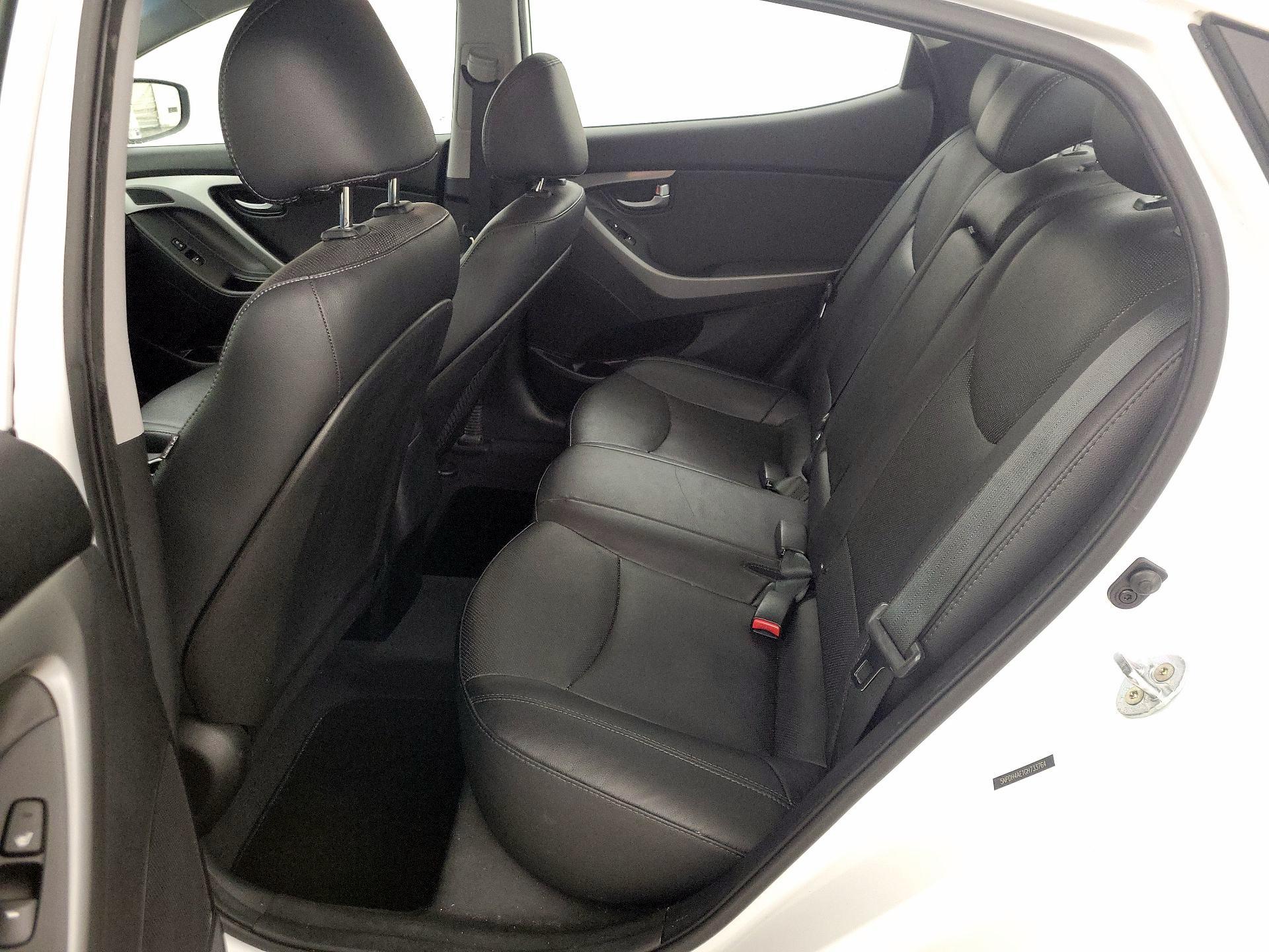 Thumbnail: 2016 Hyundai Elantra - 19