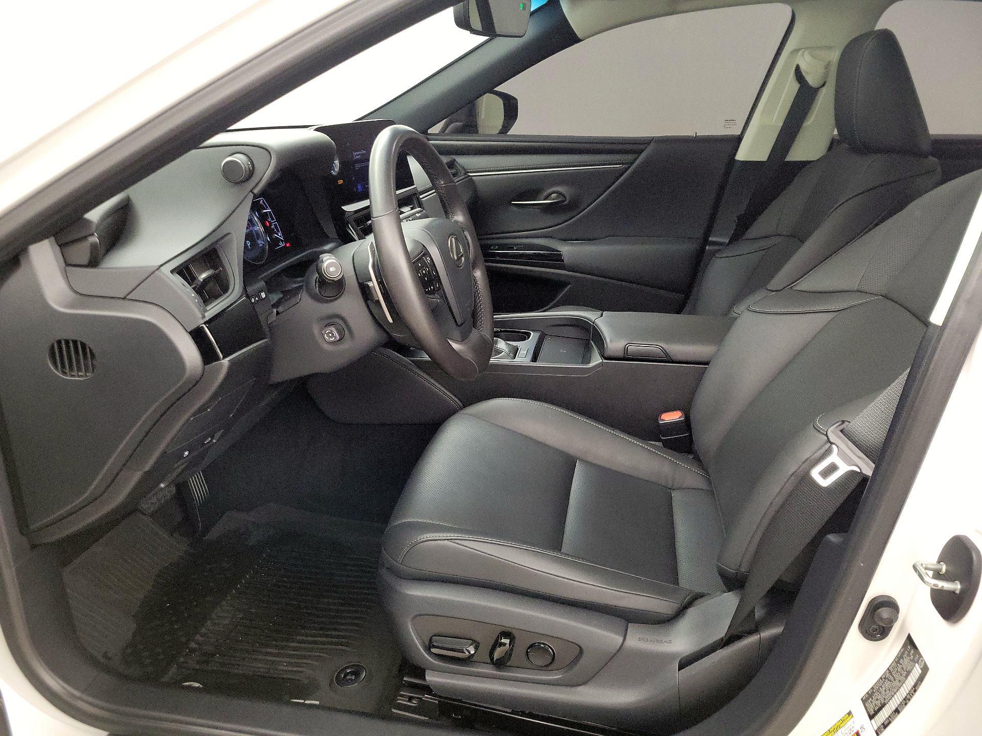 Thumbnail: 2023 Lexus ES - 11