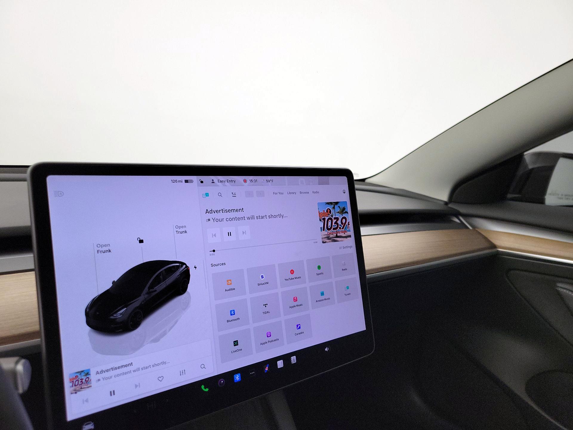 Thumbnail: 2023 Tesla Model 3 - 15