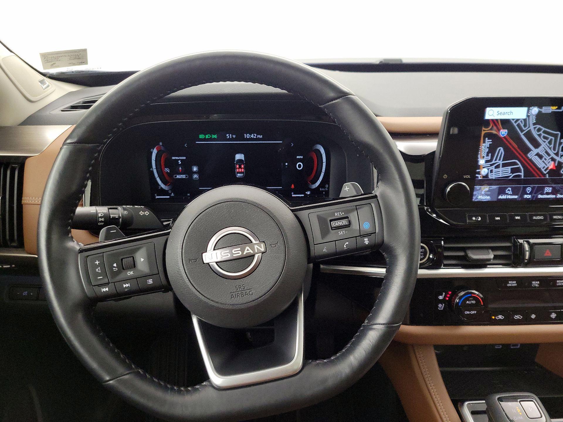 Thumbnail: 2023 Nissan Pathfinder - 10