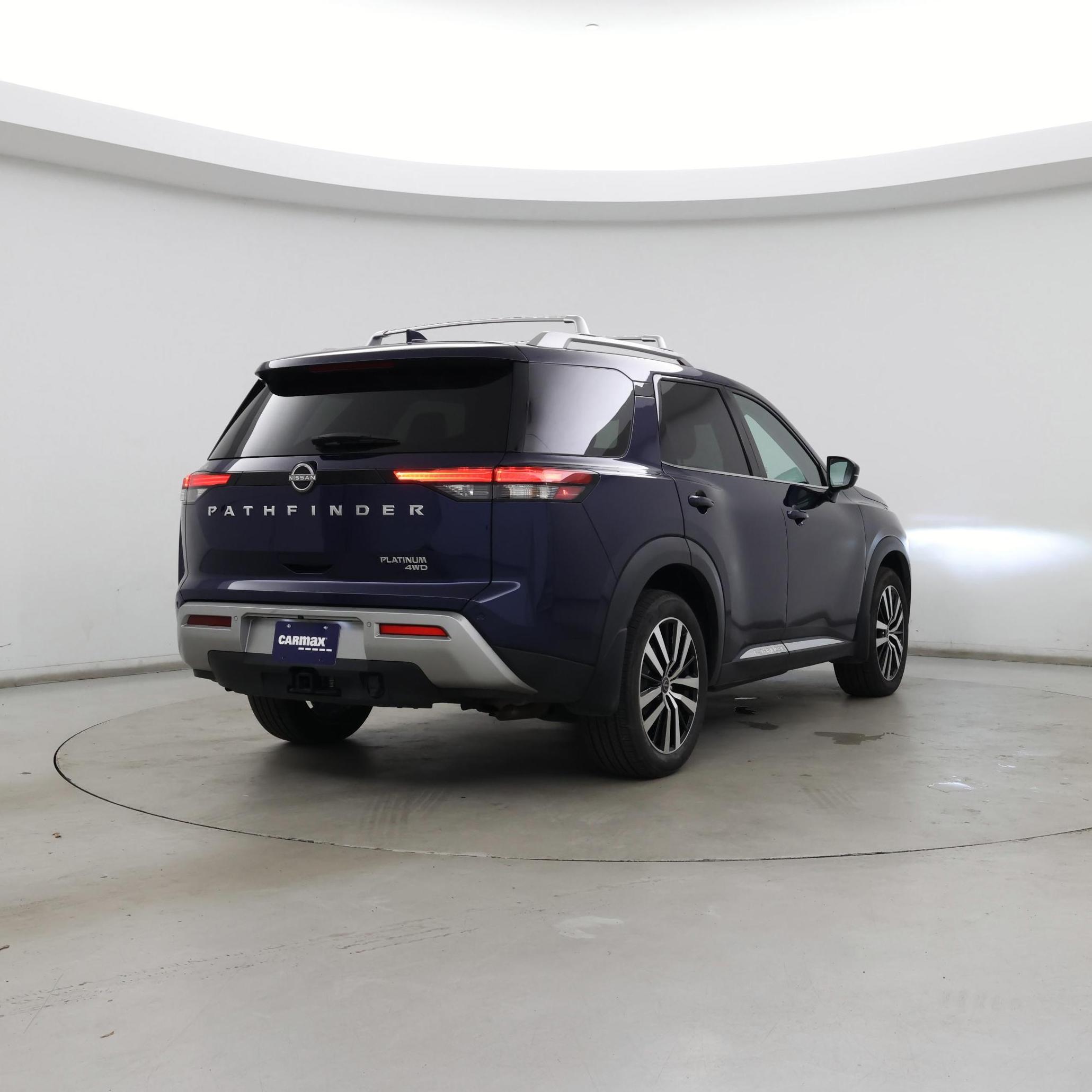 Thumbnail: 2023 Nissan Pathfinder - 8