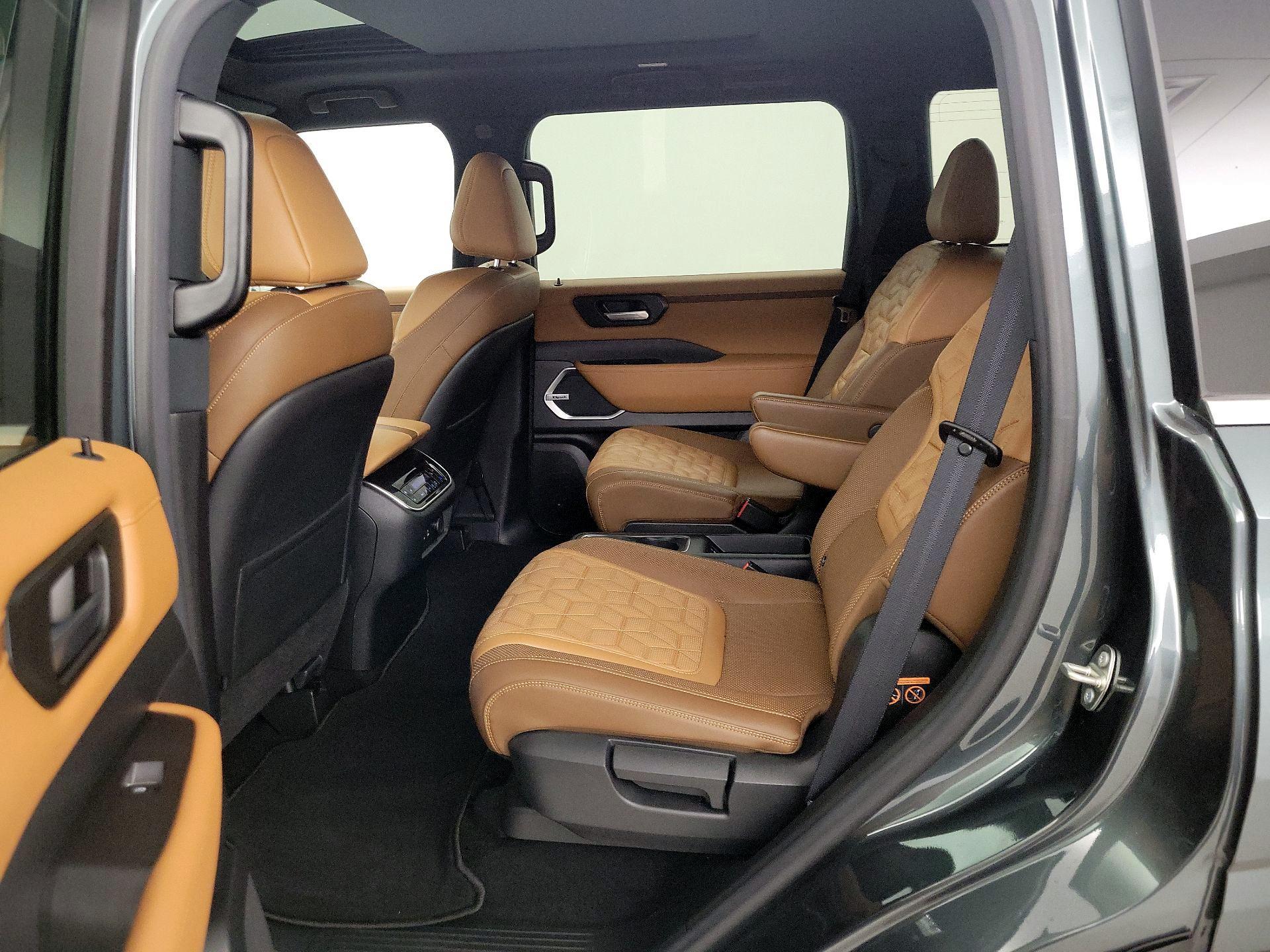 Thumbnail: 2025 Nissan Armada - 20