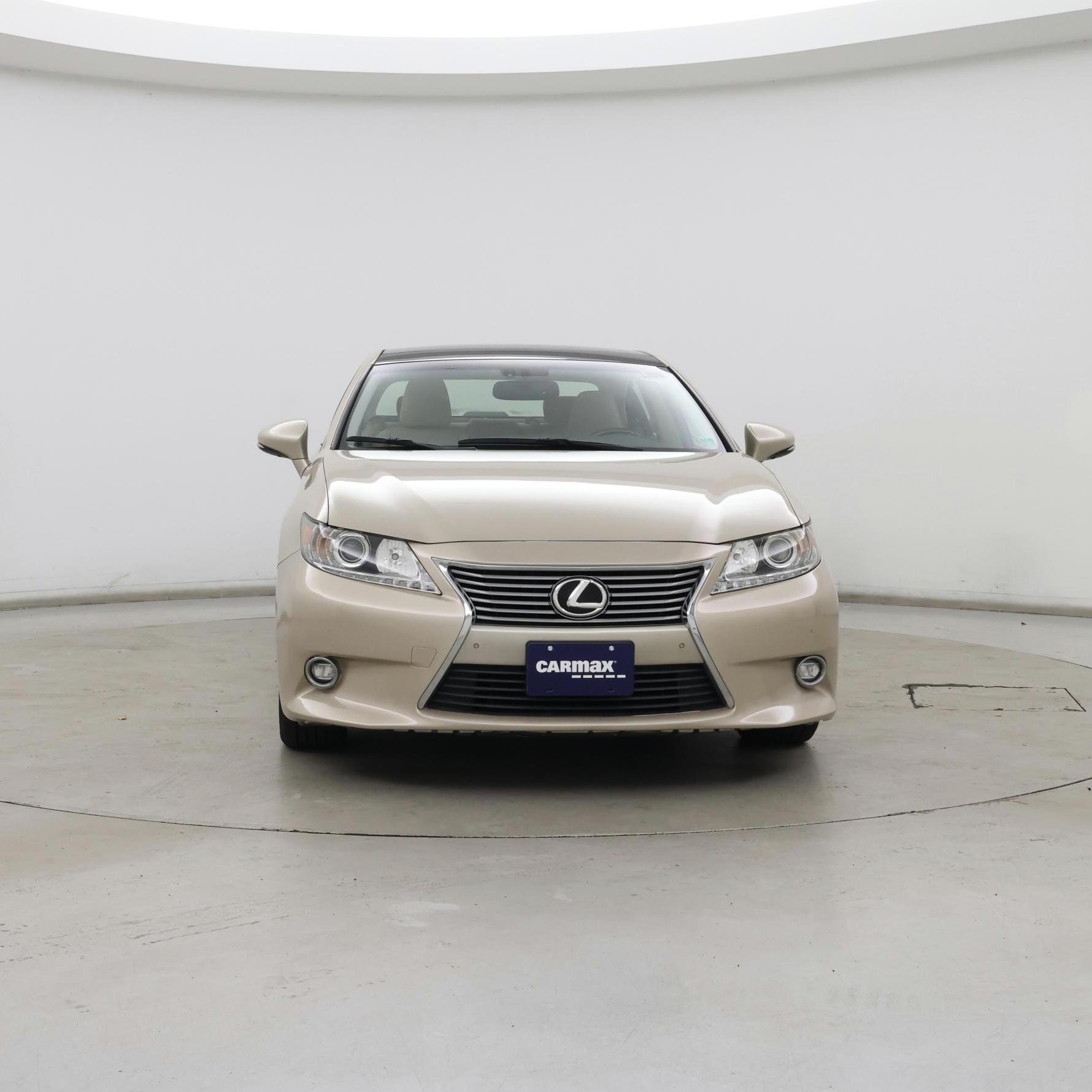 Thumbnail: 2015 Lexus ES - 5