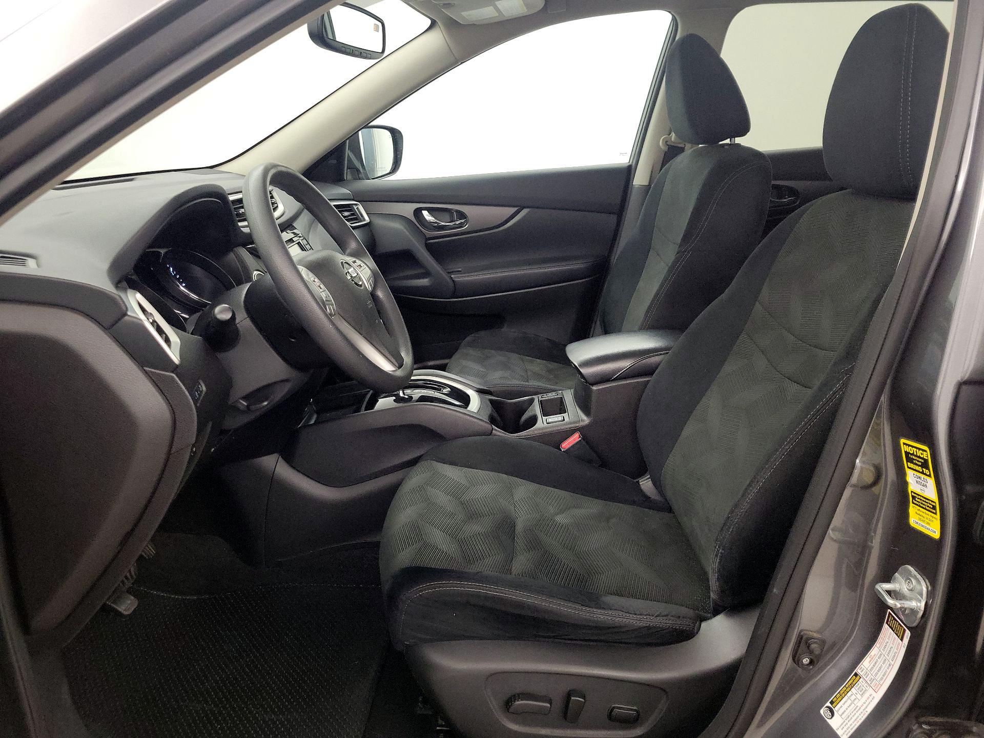 Thumbnail: 2015 Nissan Rogue - 11