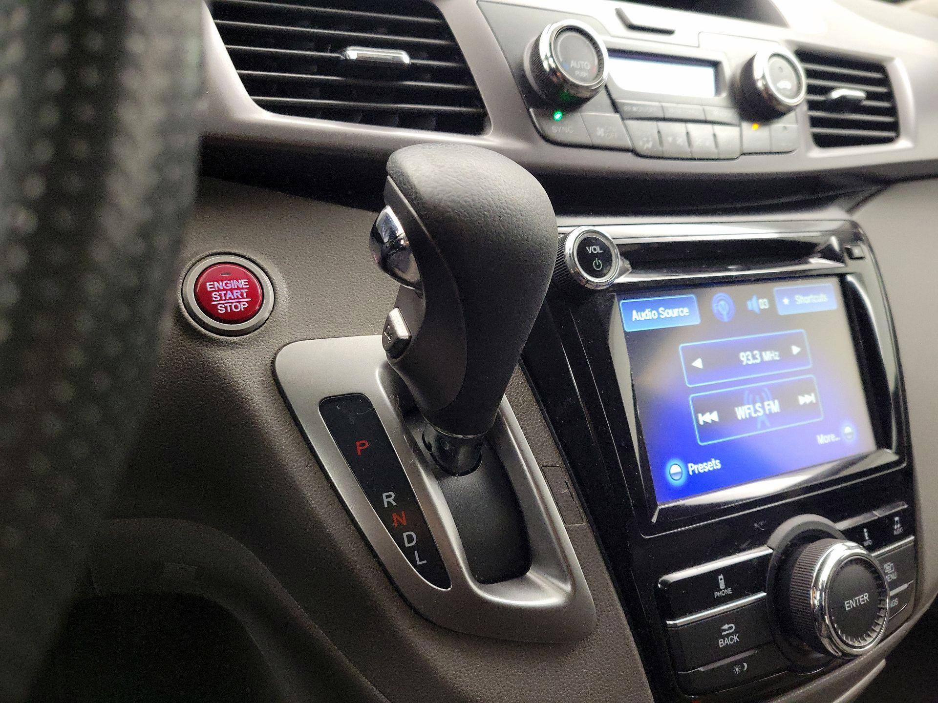 Thumbnail: 2014 Honda Odyssey - 17