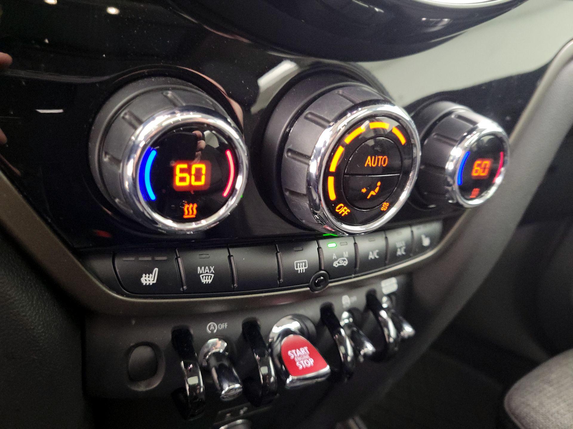 Thumbnail: 2020 MINI Cooper Countryman - 16