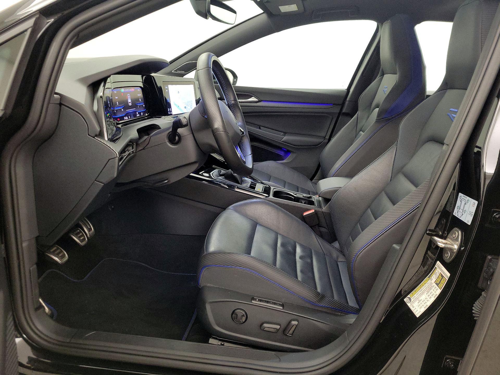 Thumbnail: 2024 Volkswagen Golf - 11