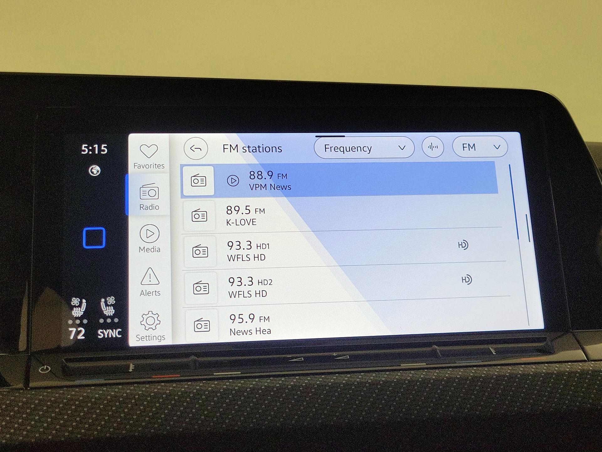 Thumbnail: 2024 Volkswagen Golf - 16