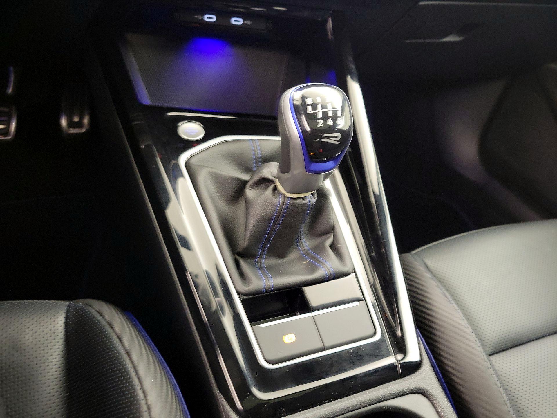 Thumbnail: 2024 Volkswagen Golf - 18