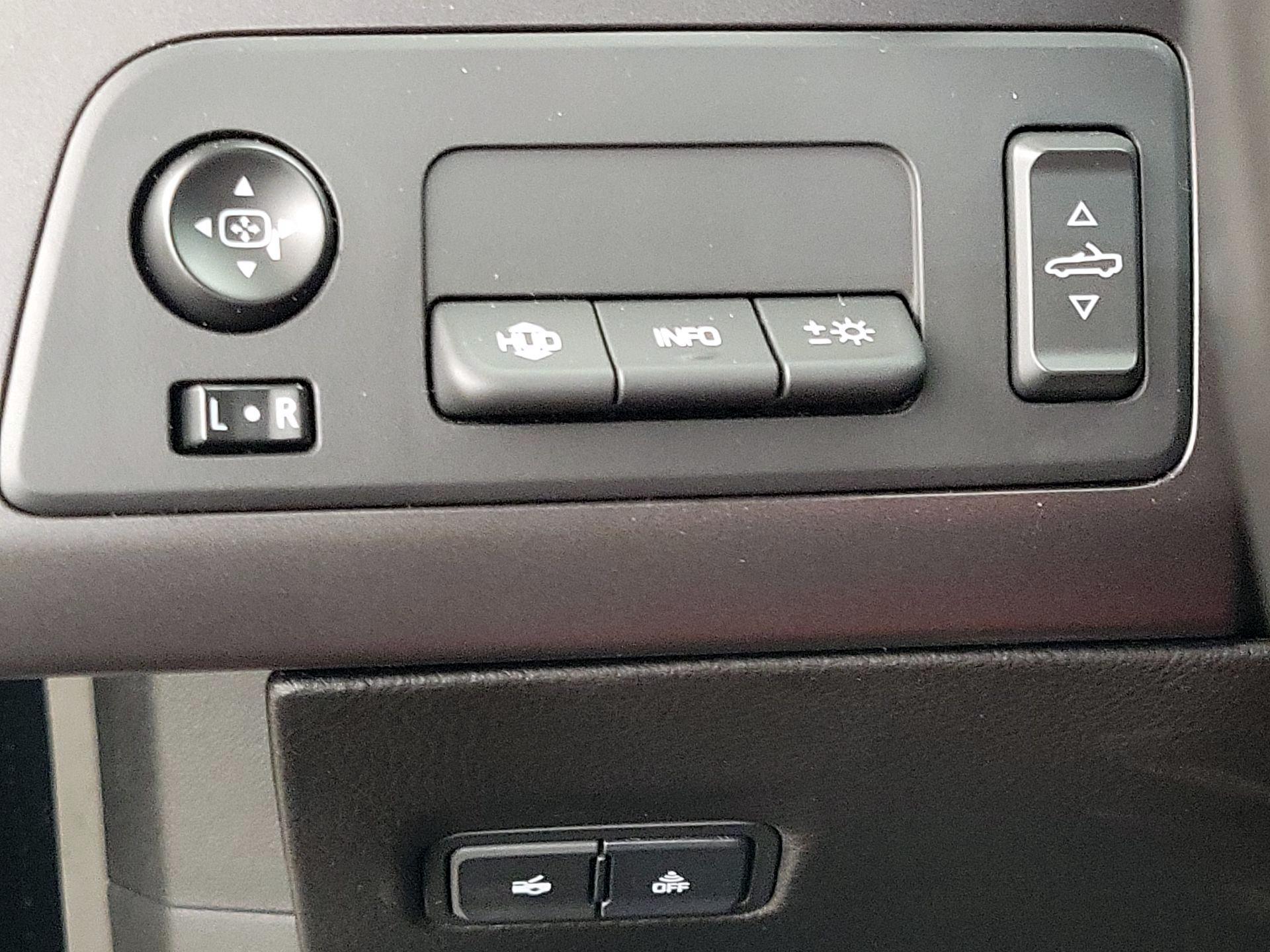 Thumbnail: 2018 Chevrolet Corvette - 13