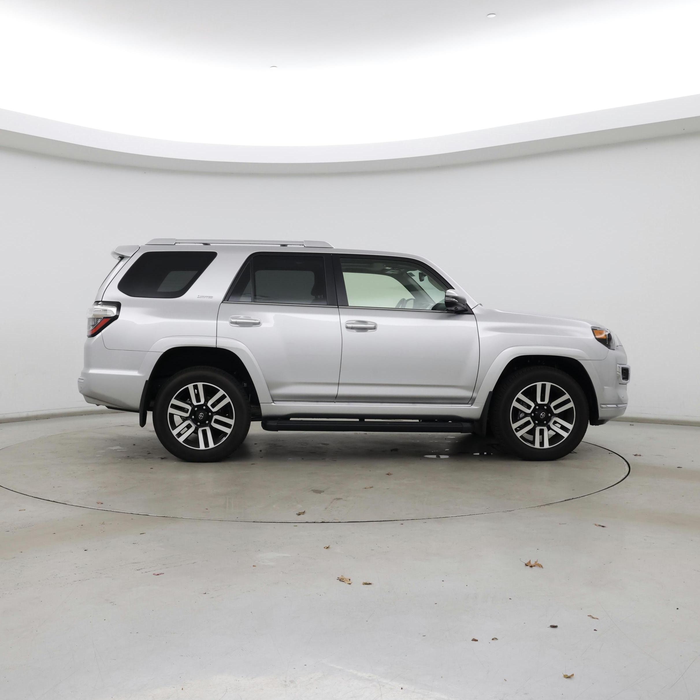 Thumbnail: 2024 Toyota 4Runner - 7