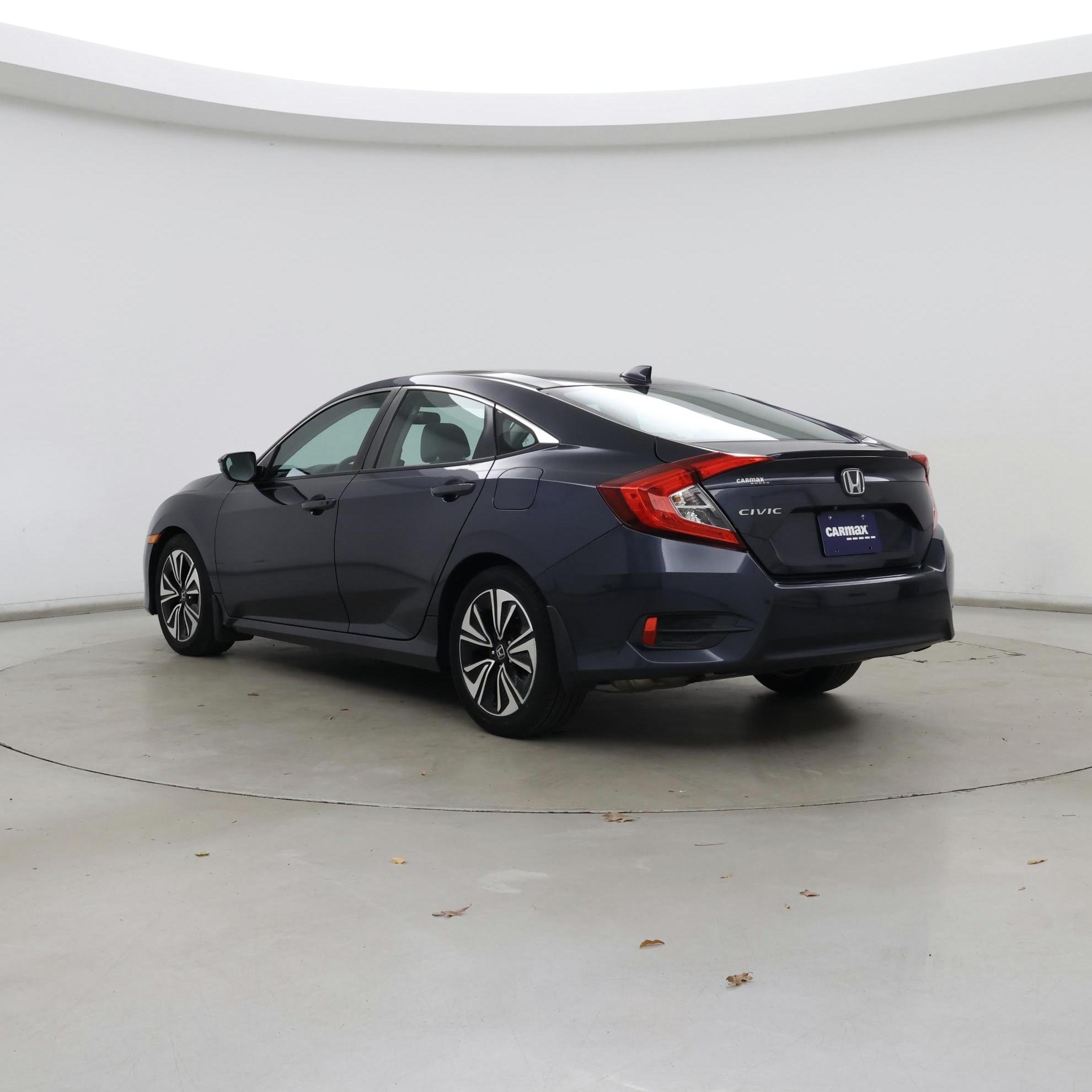 Thumbnail: 2016 Honda Civic - 2