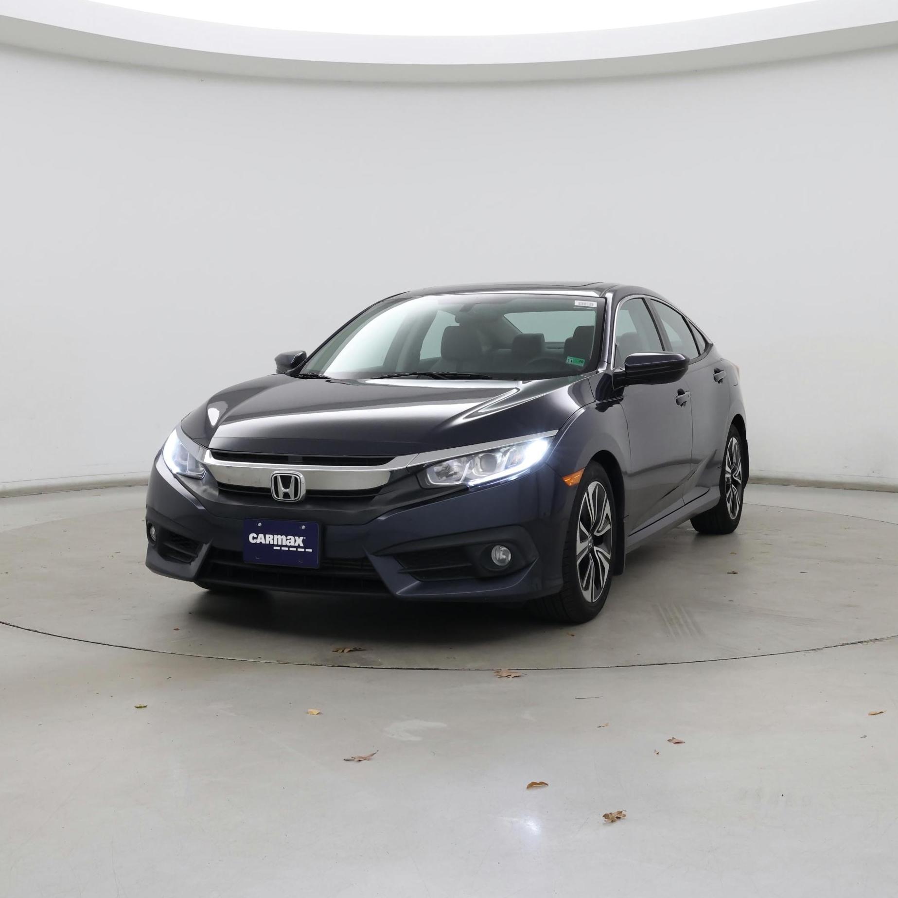 Thumbnail: 2016 Honda Civic - 4