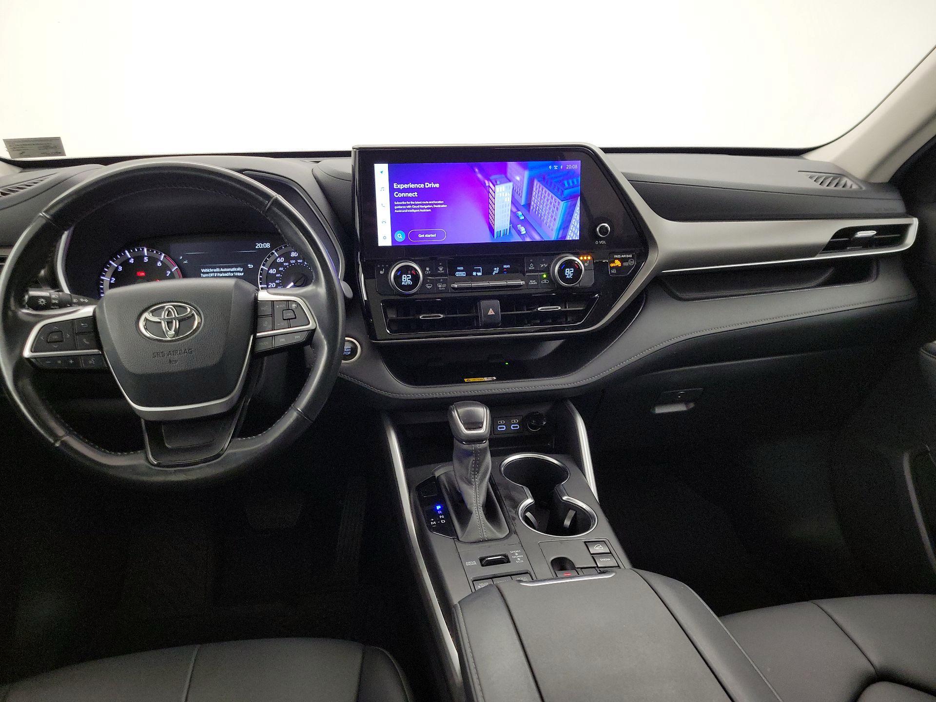 Thumbnail: 2024 Toyota Highlander - 9