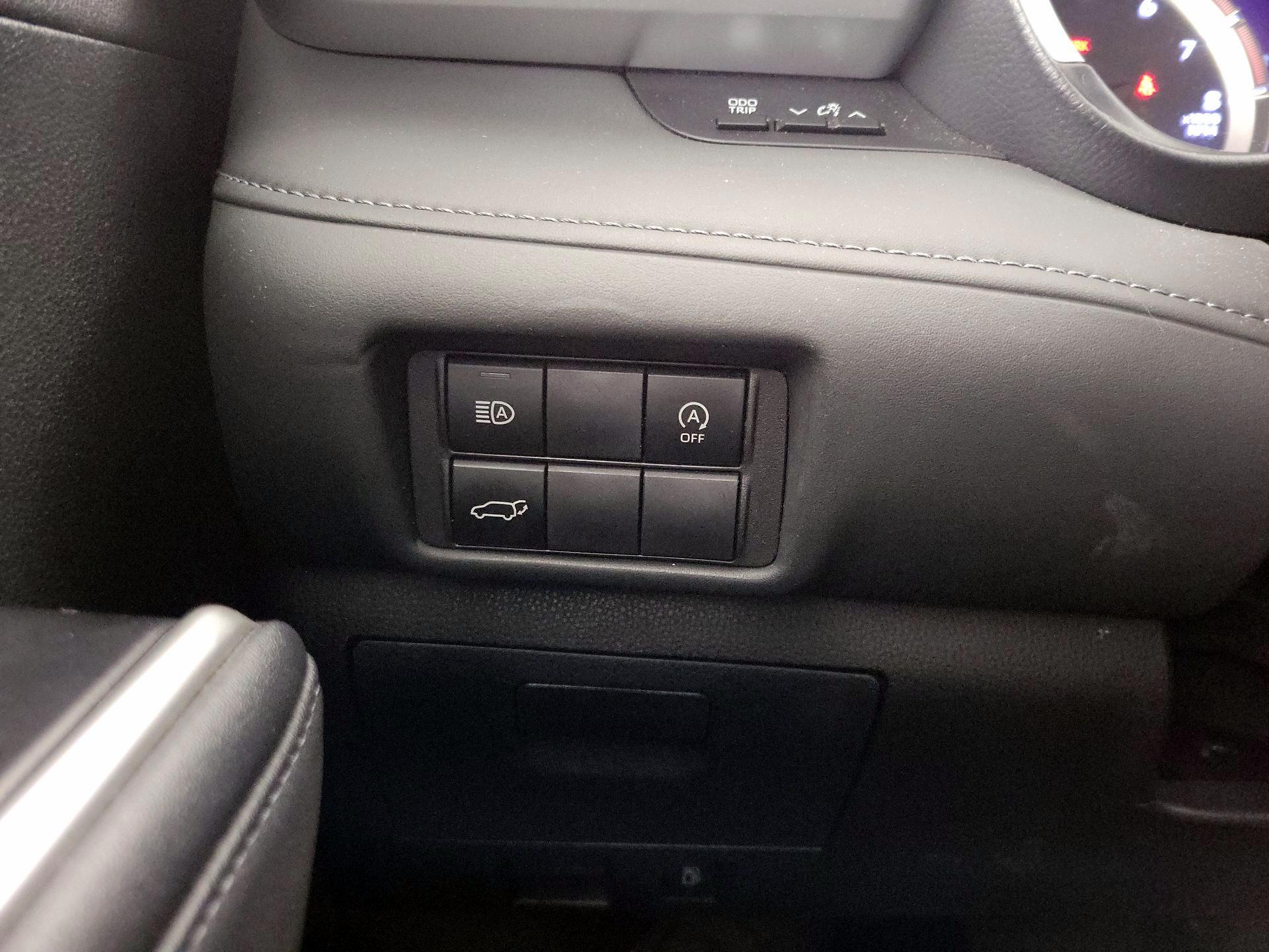 Thumbnail: 2024 Toyota Highlander - 13