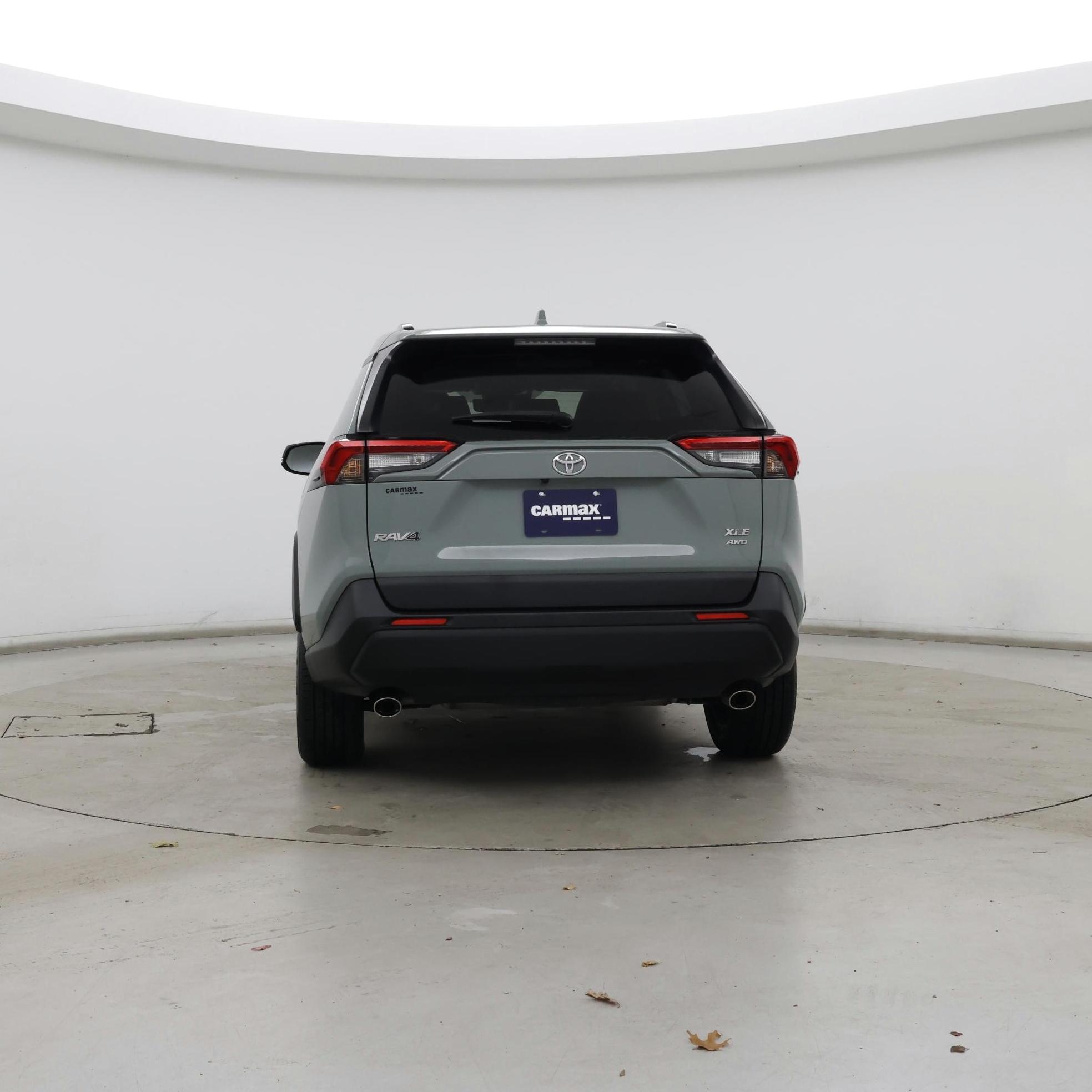 Thumbnail: 2021 Toyota RAV4 - 6