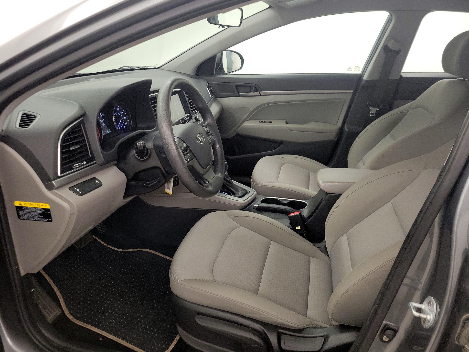 Thumbnail: 2017 Hyundai Elantra - 11