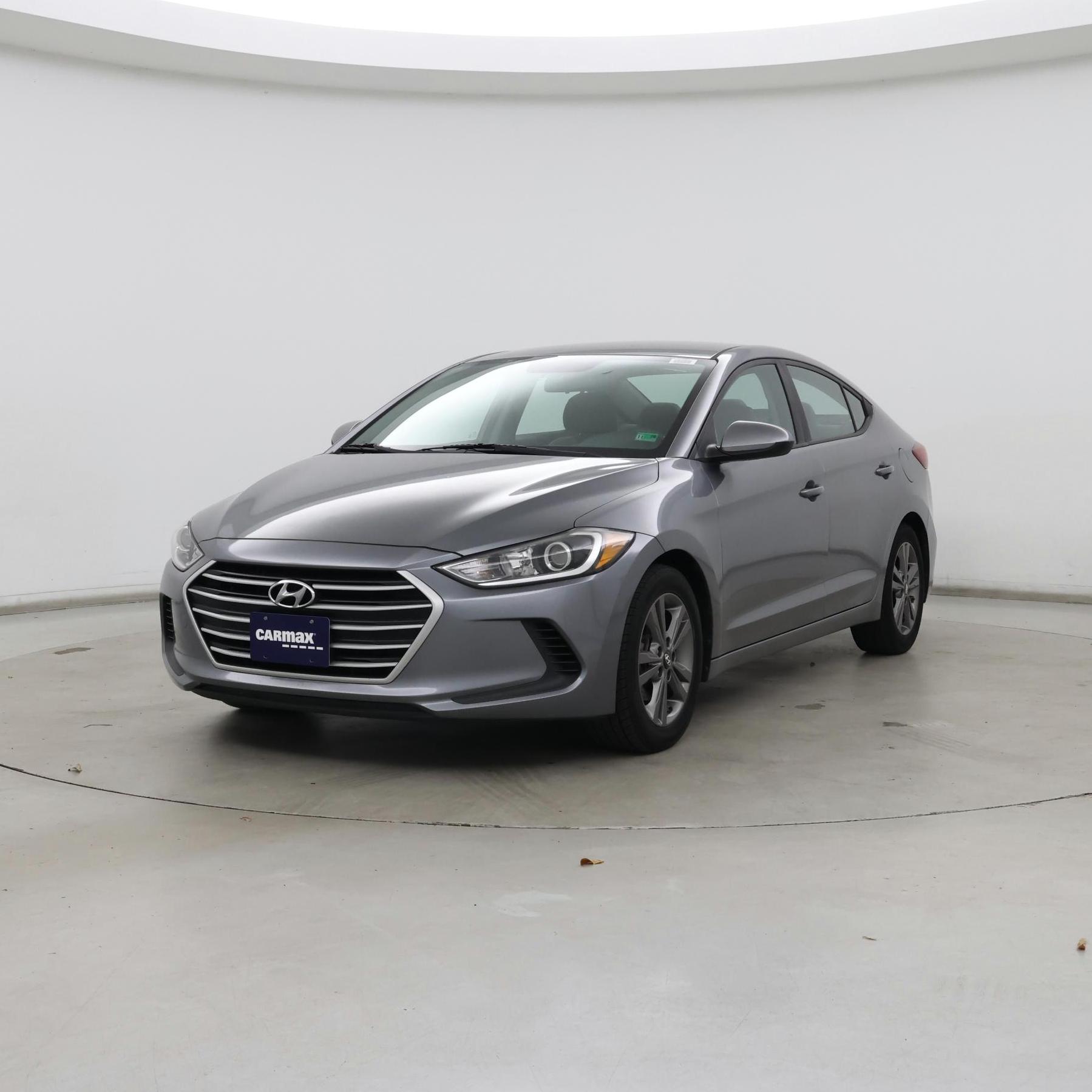 Thumbnail: 2017 Hyundai Elantra - 4