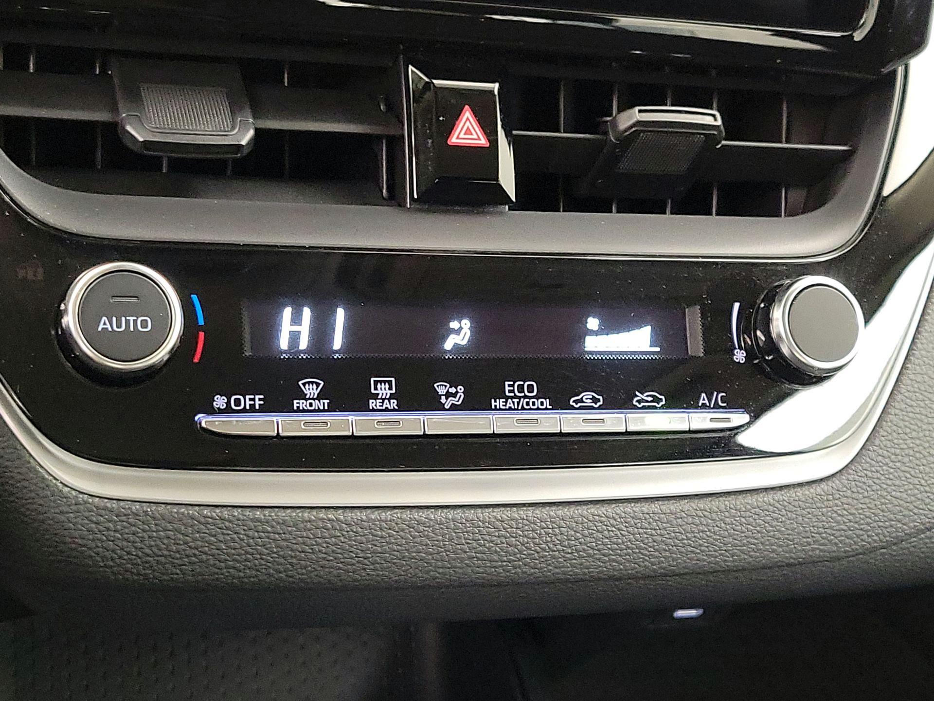 Thumbnail: 2024 Toyota Corolla - 16