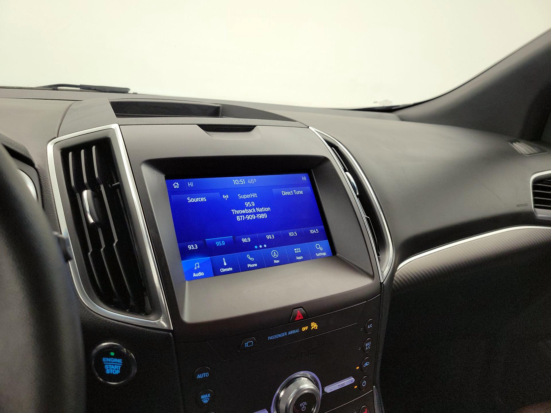 Thumbnail: 2020 Ford Edge - 16