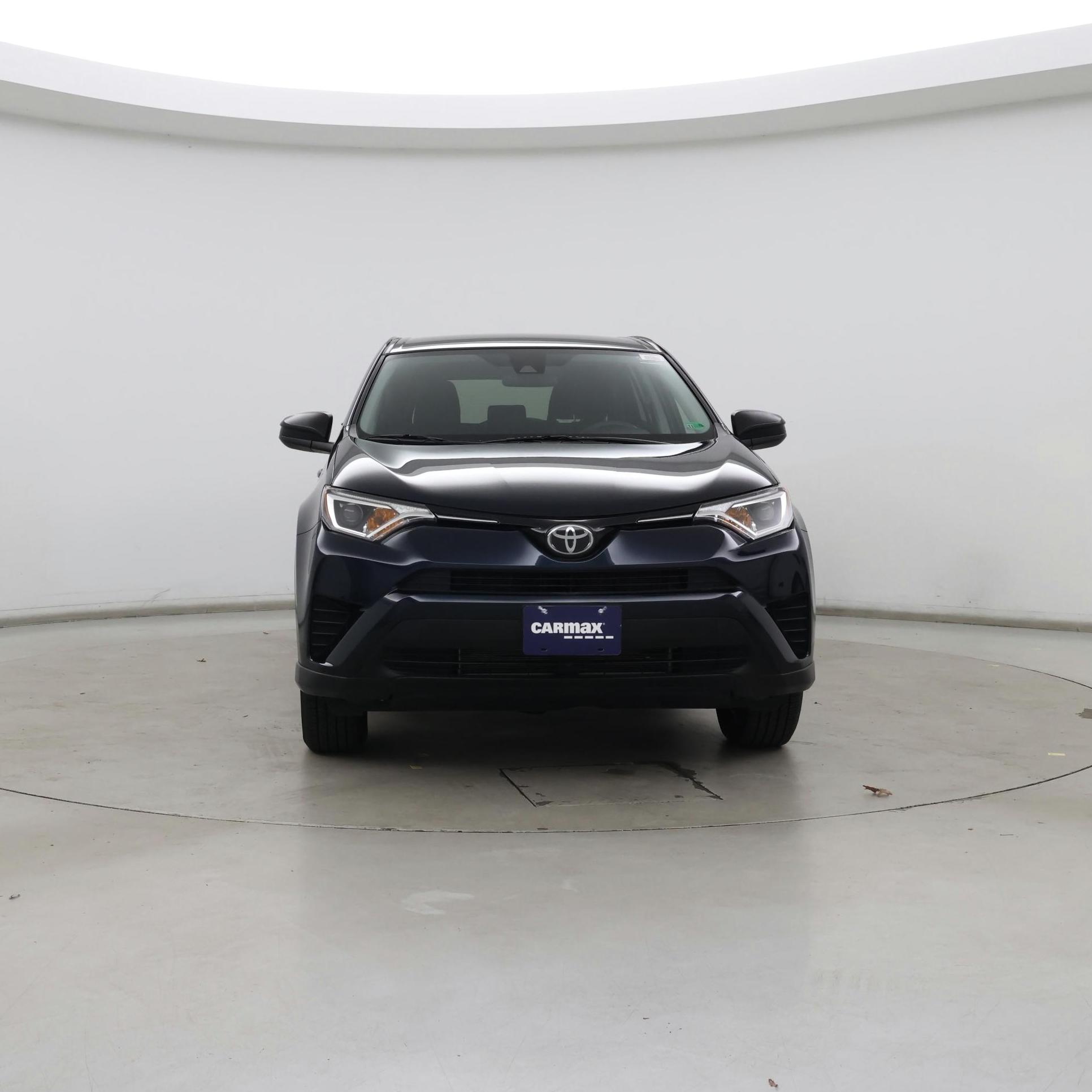 Thumbnail: 2017 Toyota RAV4 - 5