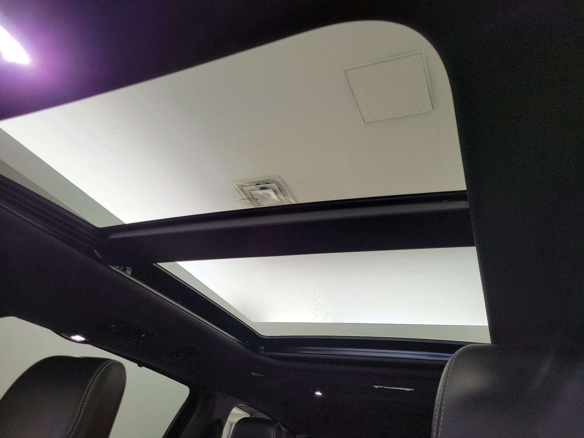 Thumbnail: 2023 Chrysler Pacifica - 20