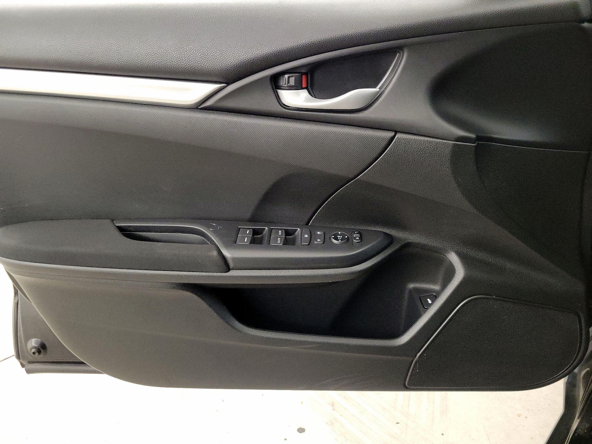 Thumbnail: 2019 Honda Civic - 12