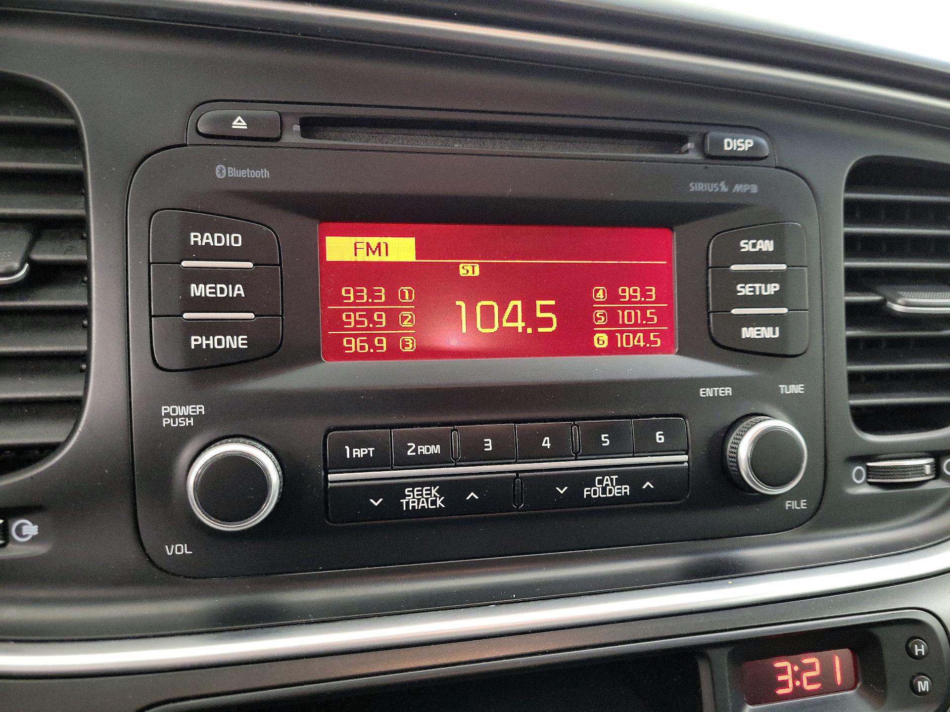 Thumbnail: 2015 Kia Optima - 14