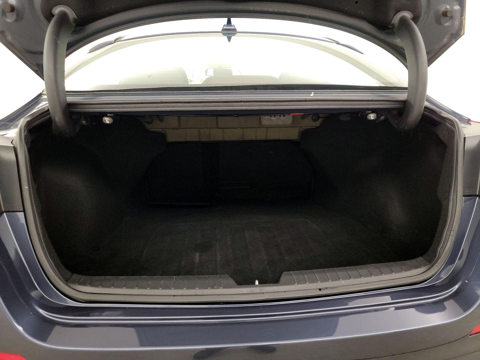 Thumbnail: 2015 Kia Optima - 19