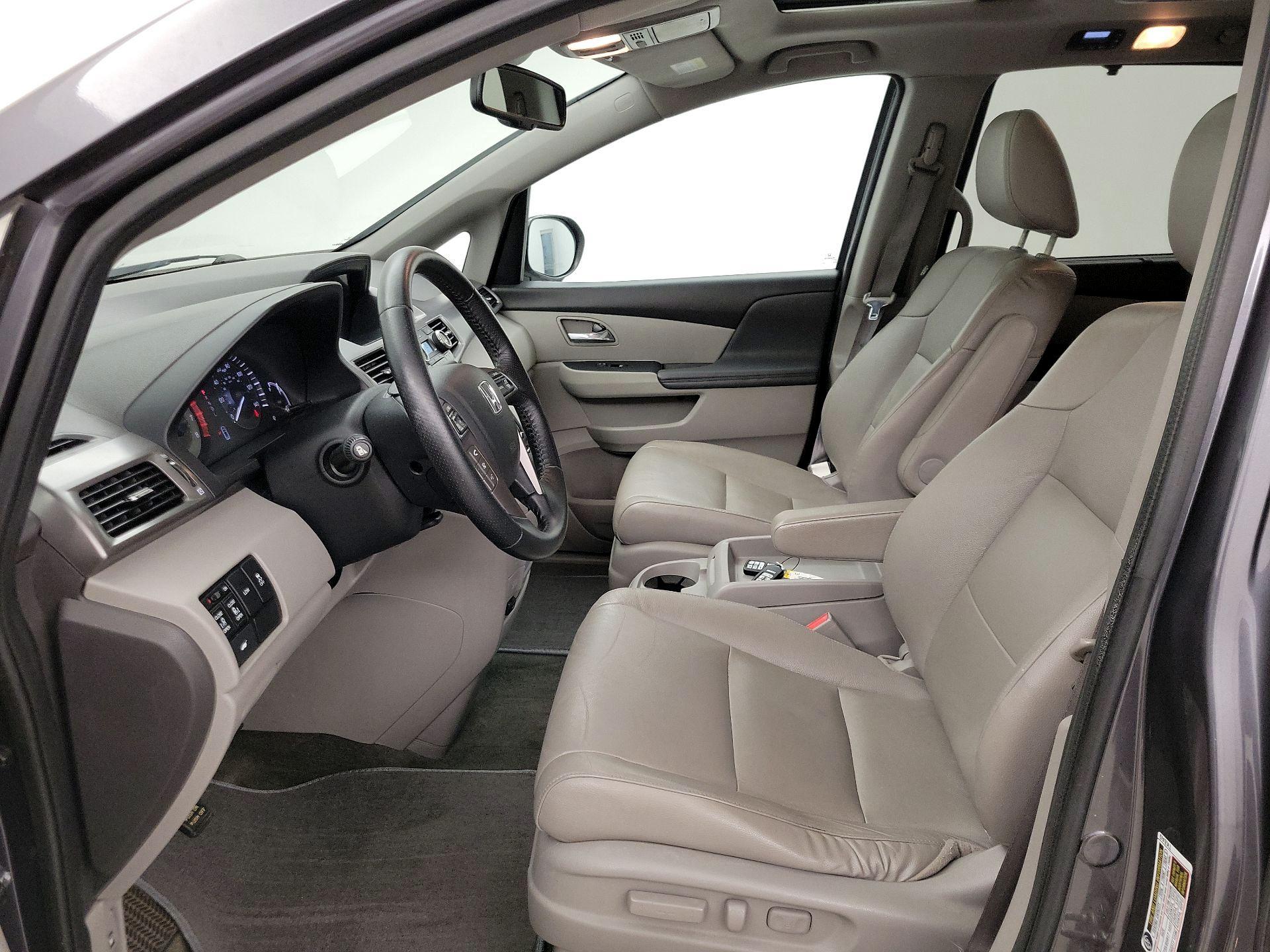 Thumbnail: 2017 Honda Odyssey - 11