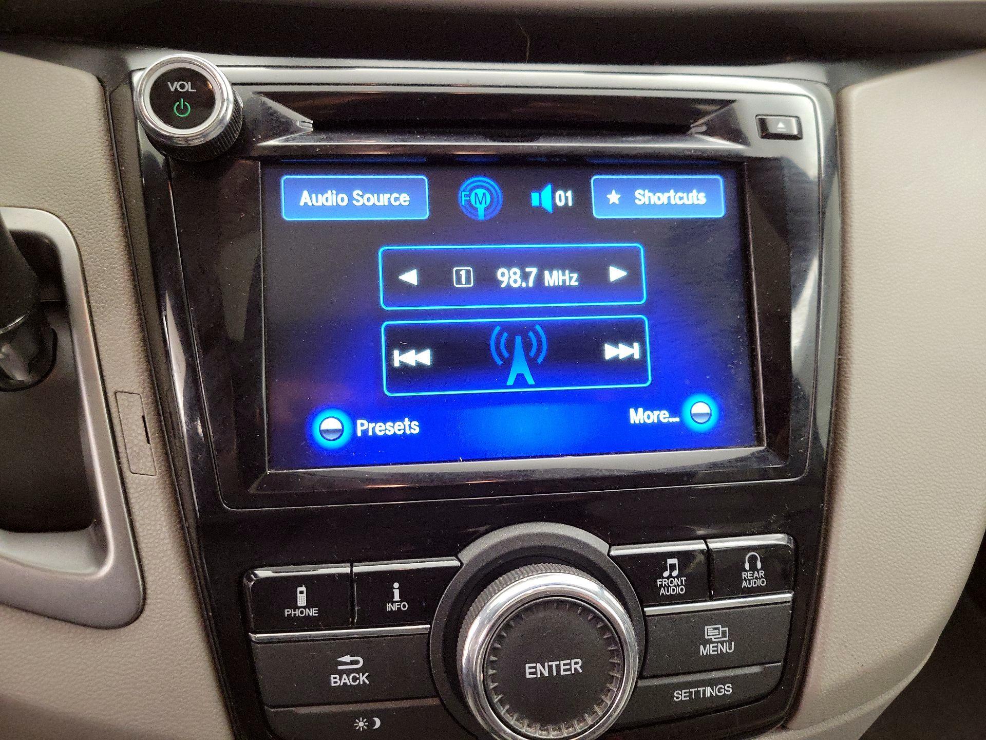 Thumbnail: 2017 Honda Odyssey - 15