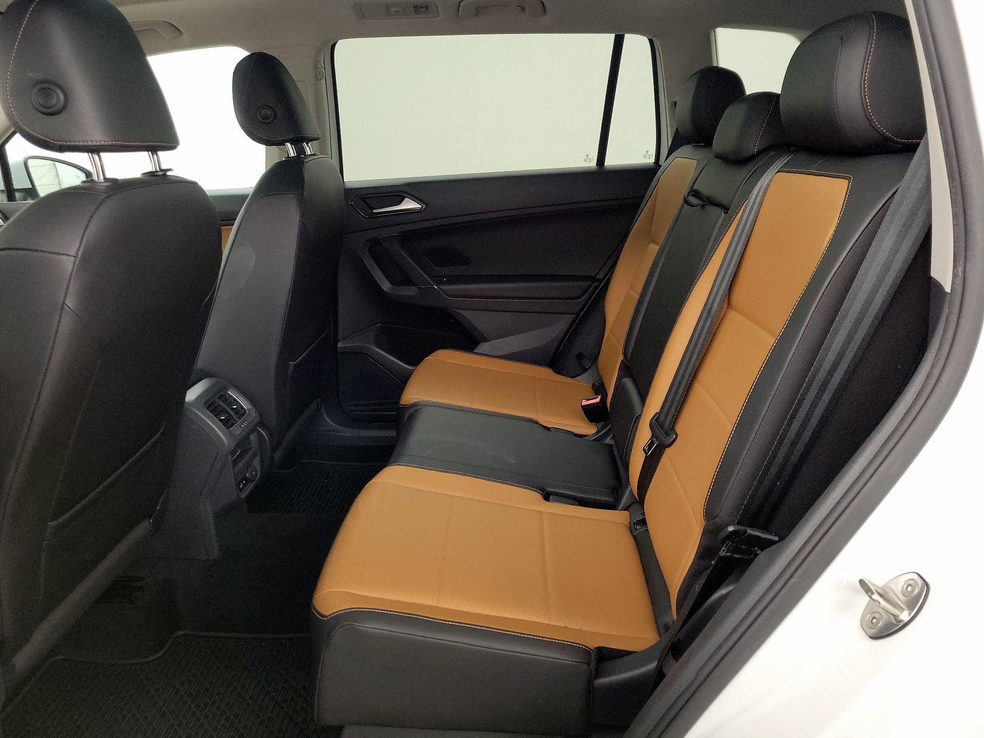 Thumbnail: 2018 Volkswagen Tiguan - 20