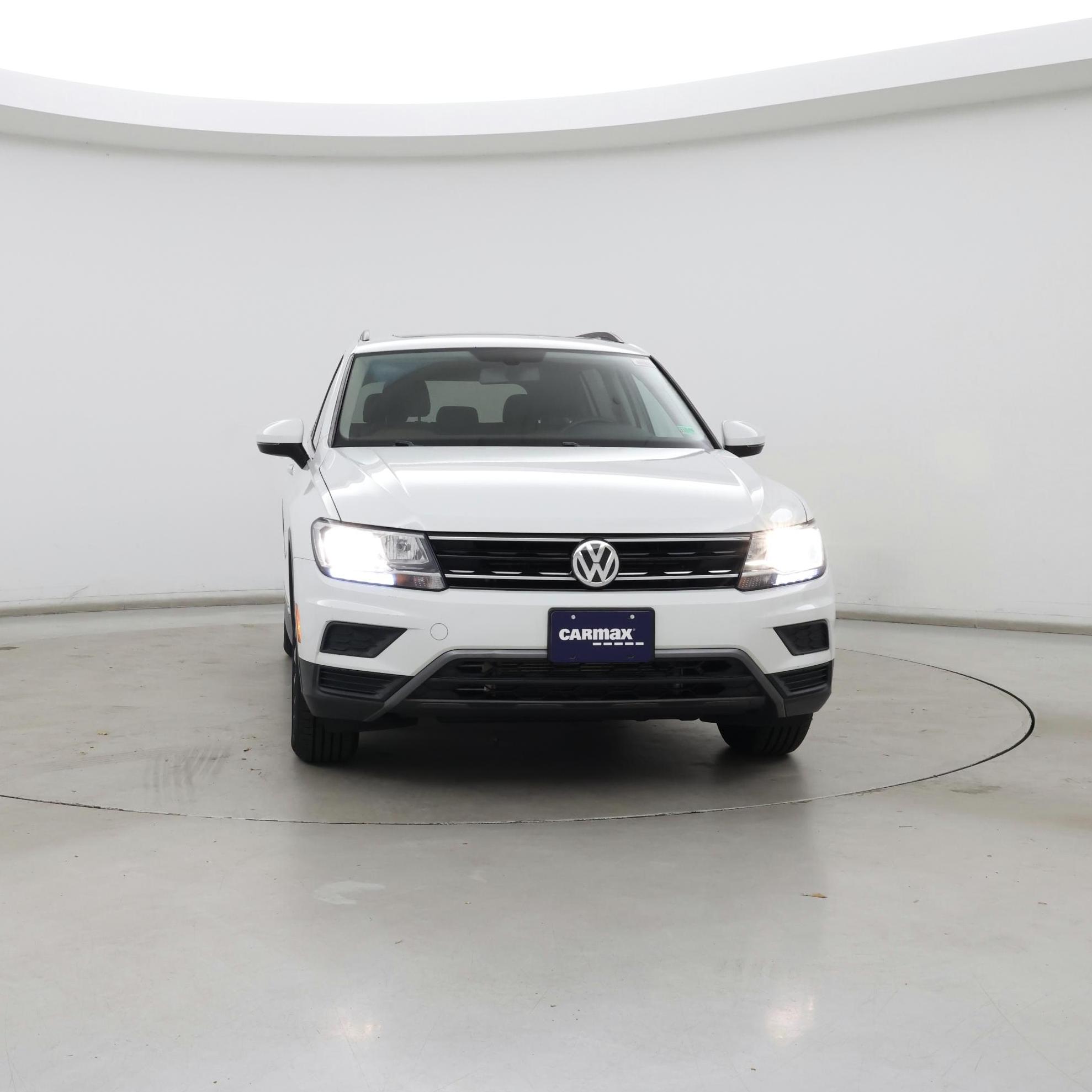 Thumbnail: 2018 Volkswagen Tiguan - 5