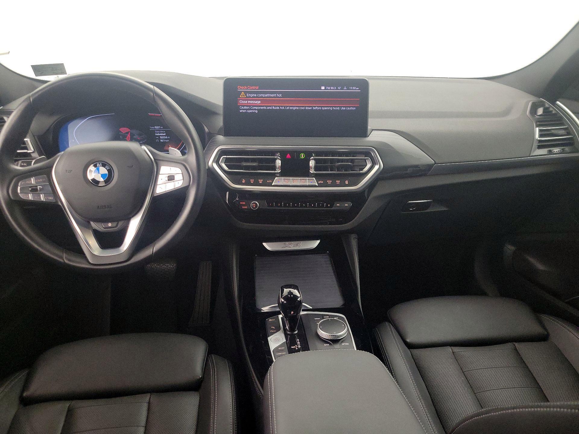 Thumbnail: 2022 BMW X4 - 9