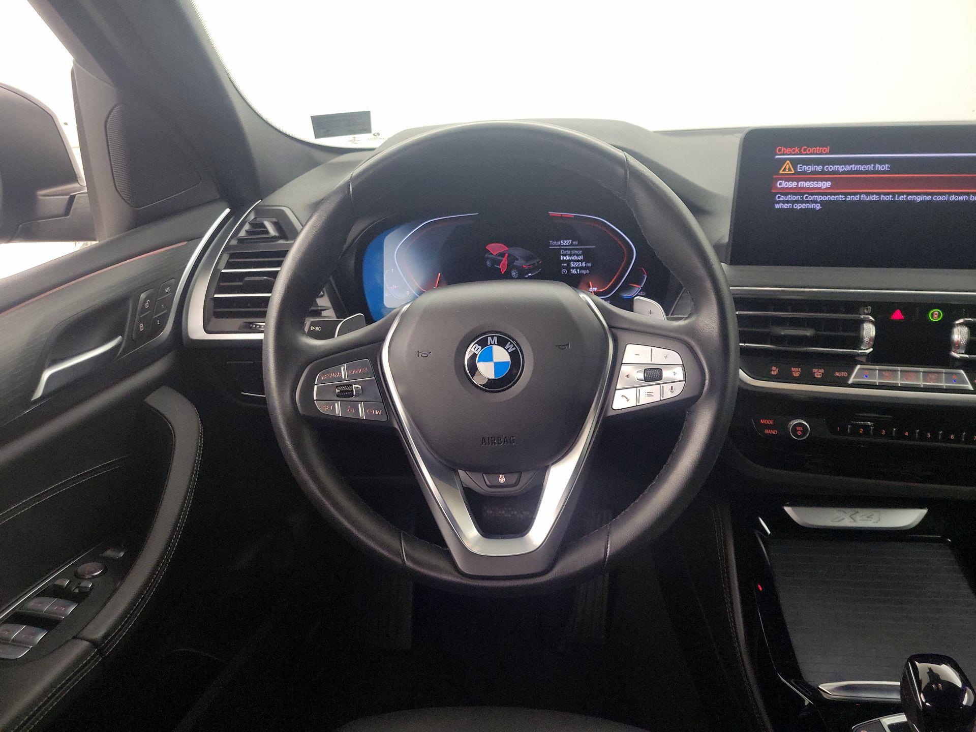 Thumbnail: 2022 BMW X4 - 10