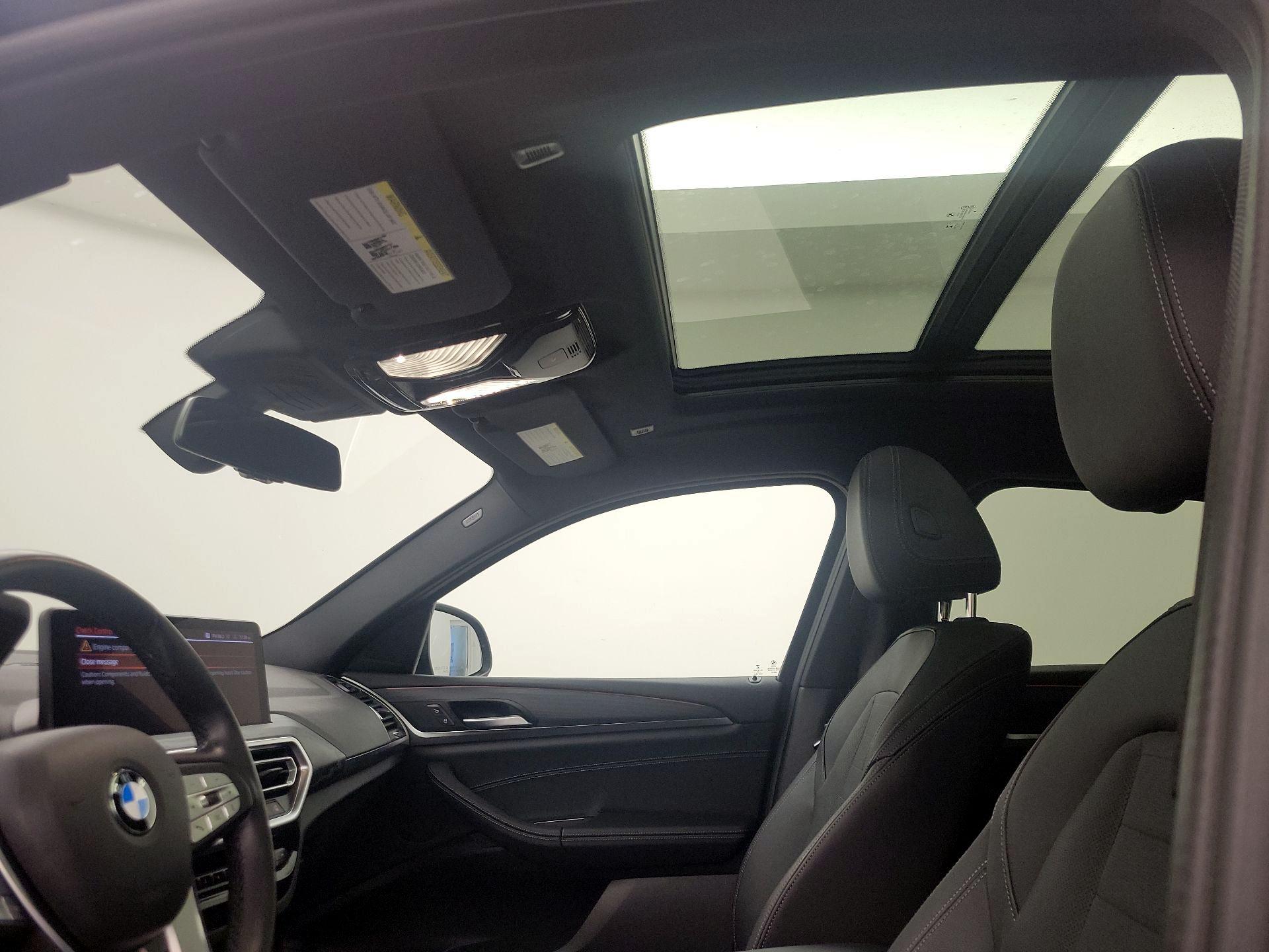 Thumbnail: 2022 BMW X4 - 20